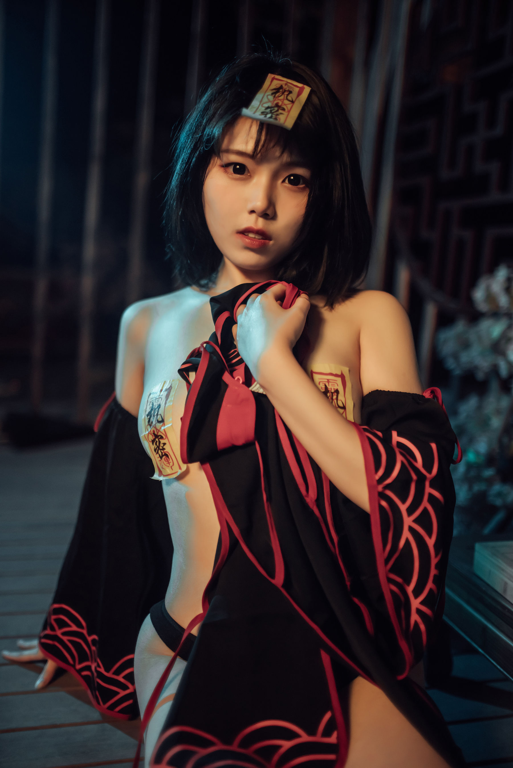 [Cosplay写真] 七月喵子 – 小僵尸 [22P]