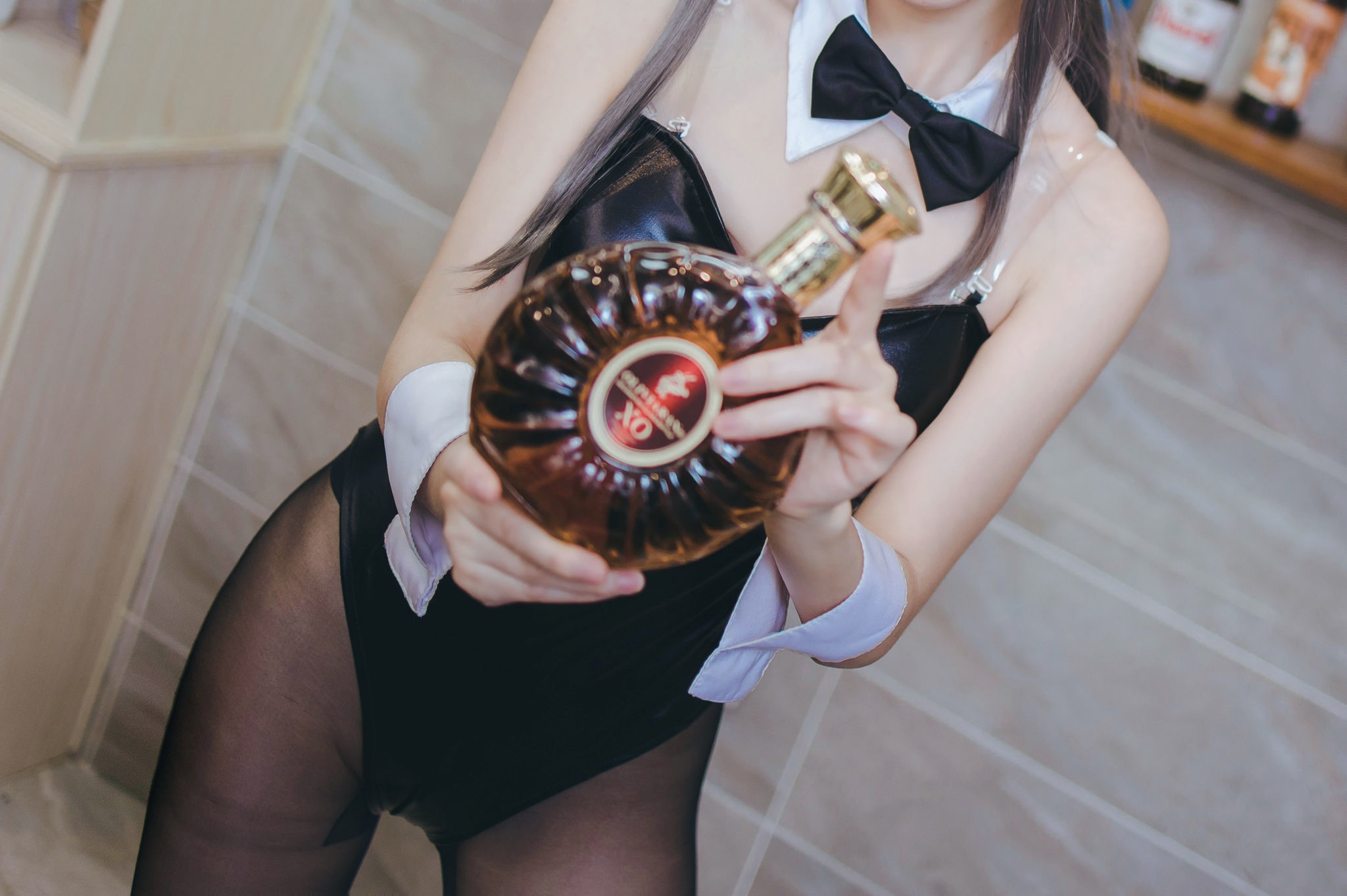 Coser衣衣 – 麻衣兔女郎 [42P]