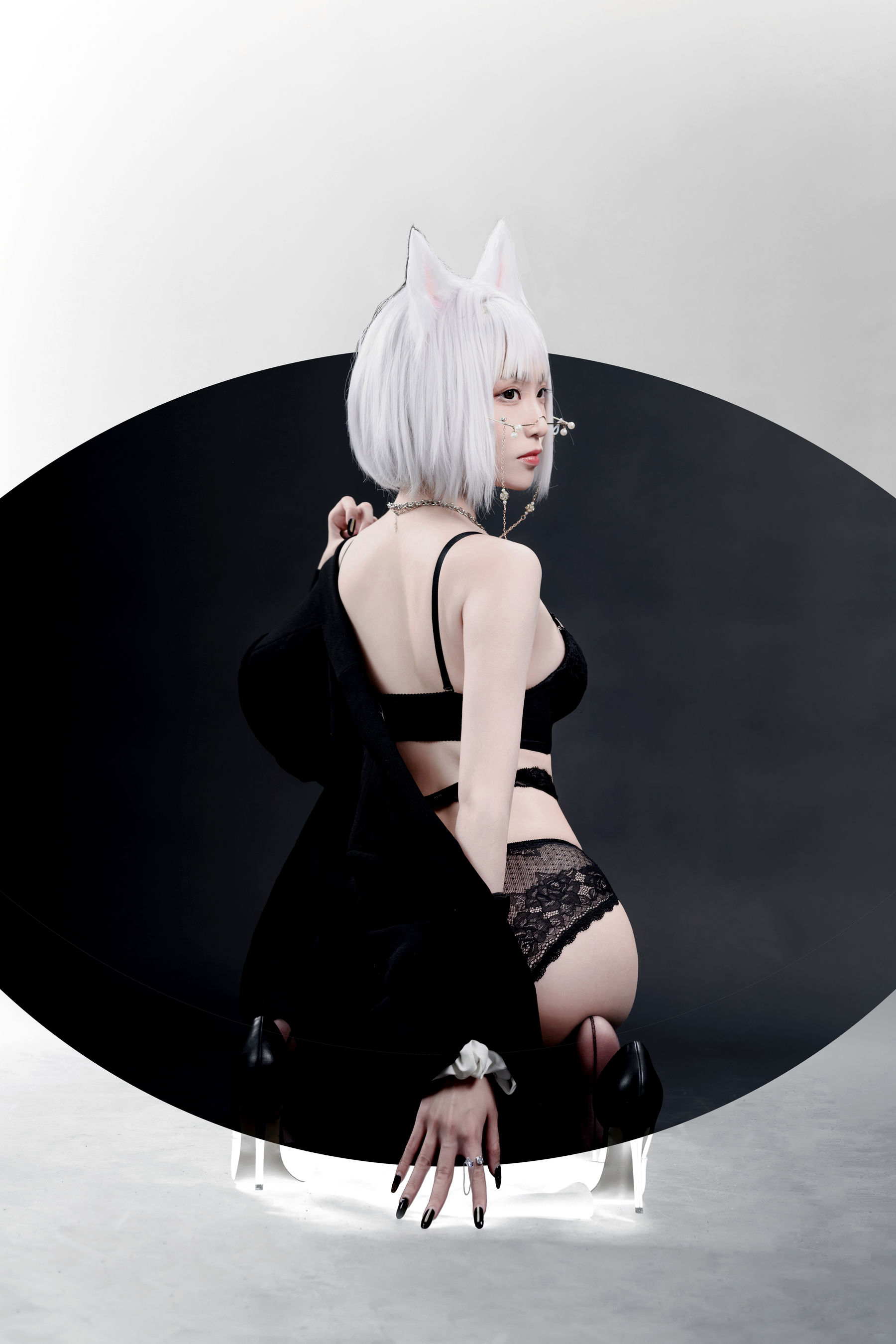 长腿Coser青青子Js&李翎 – 狐狸和狼 [18P]