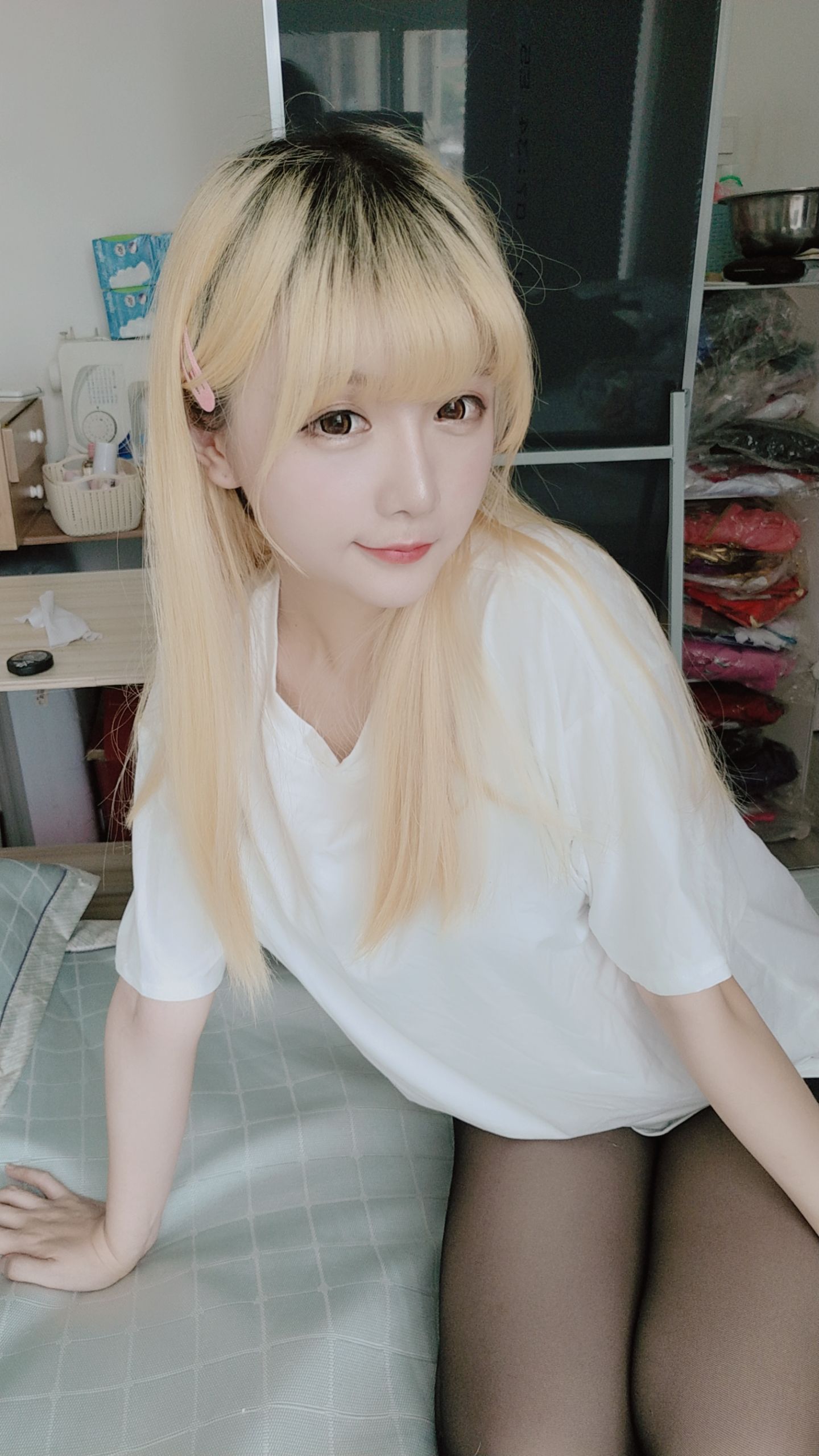 Coser小姐姐星之迟迟 白T恤 [62P]
