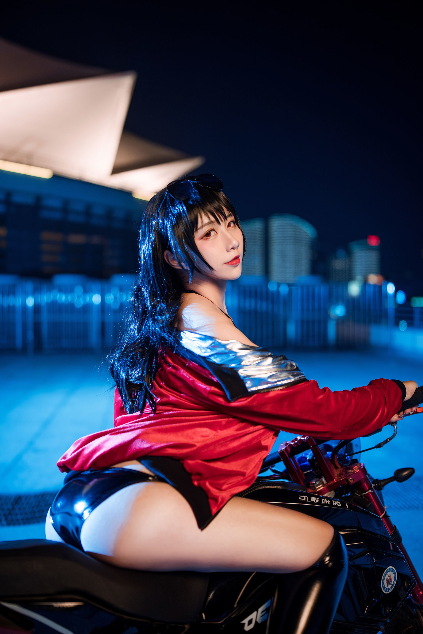 动漫博主九曲Jean 大凤机车 [24P]