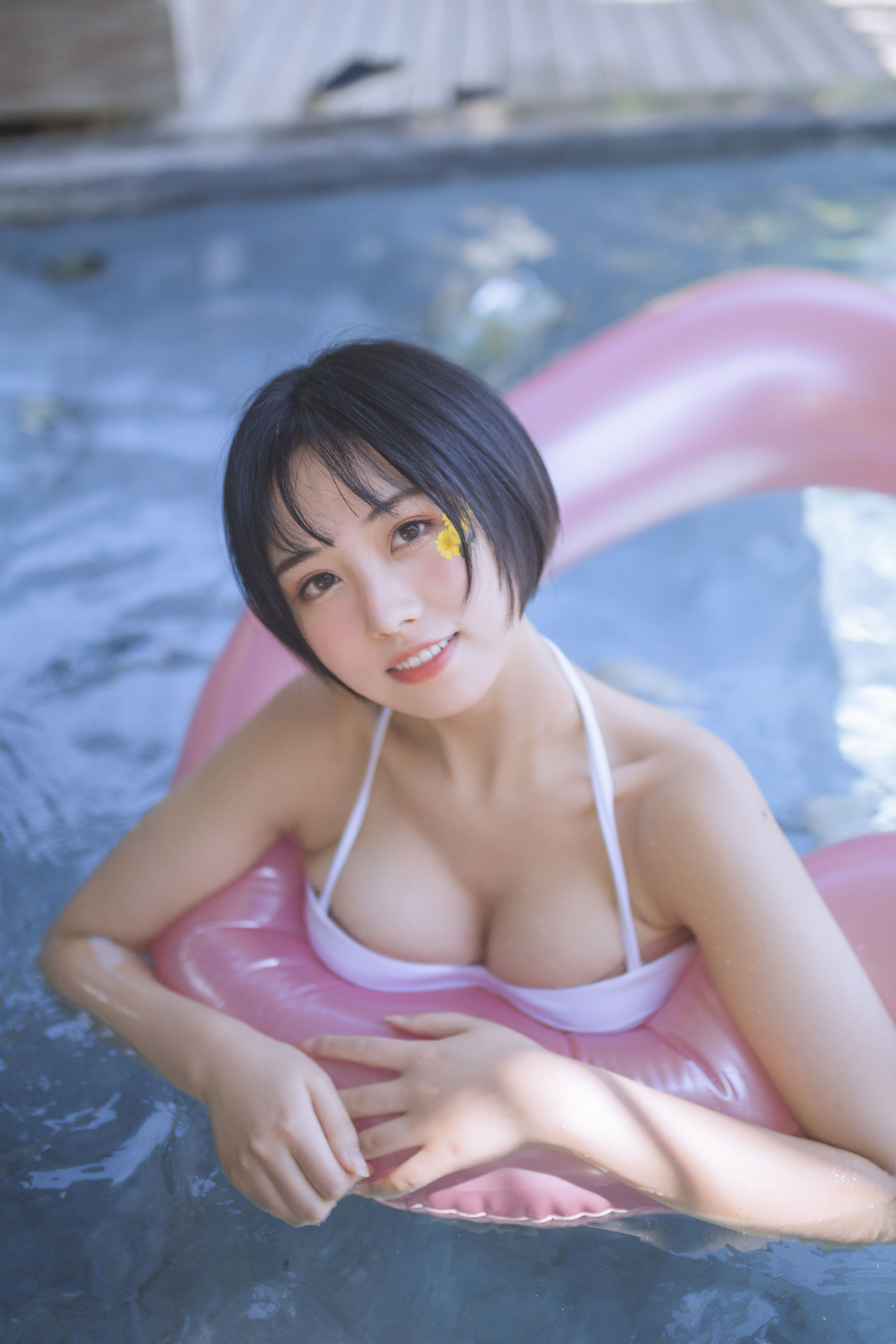 次元少女念雪ww – 白色泳衣 [30P]