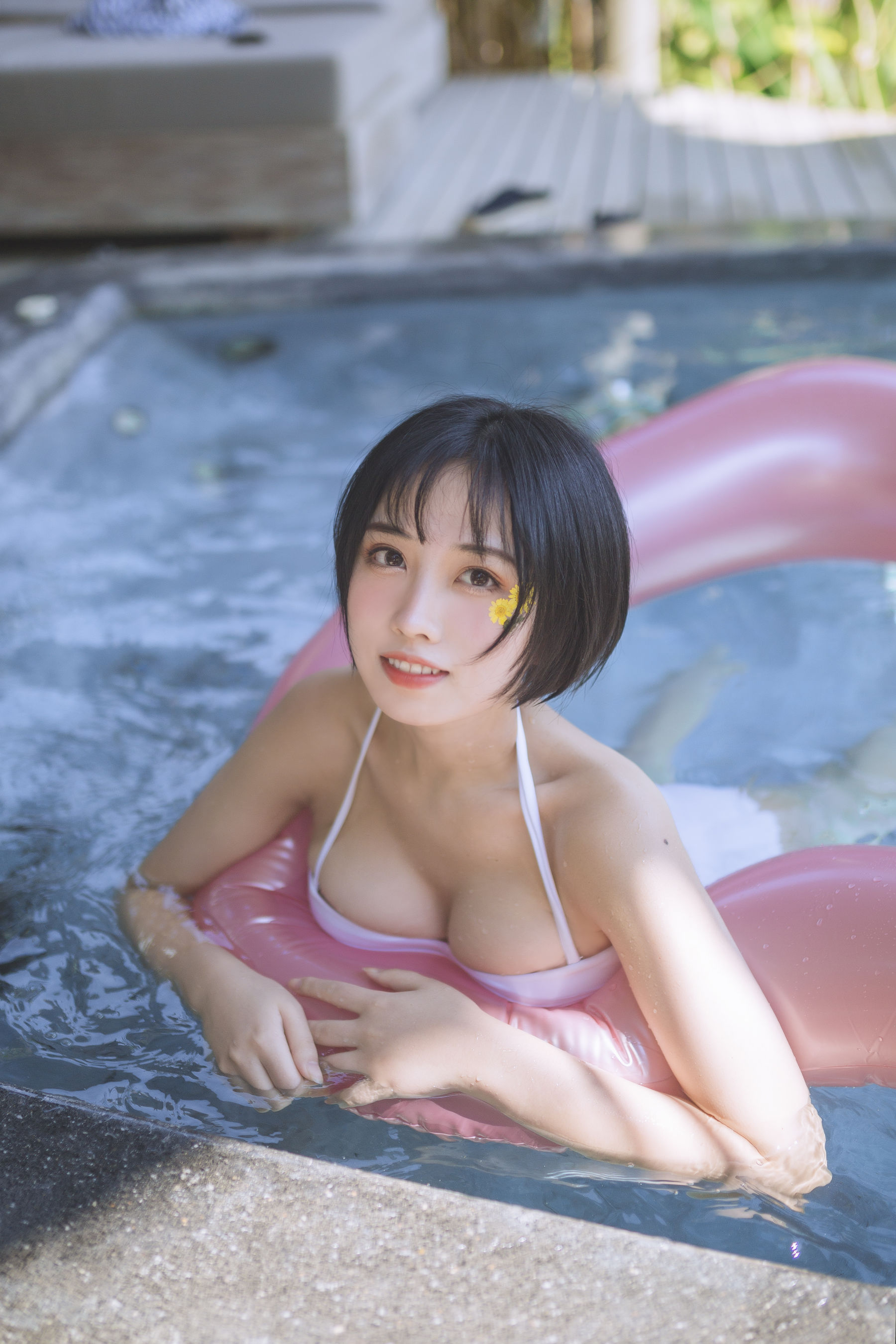 次元少女念雪ww – 白色泳衣 [30P]