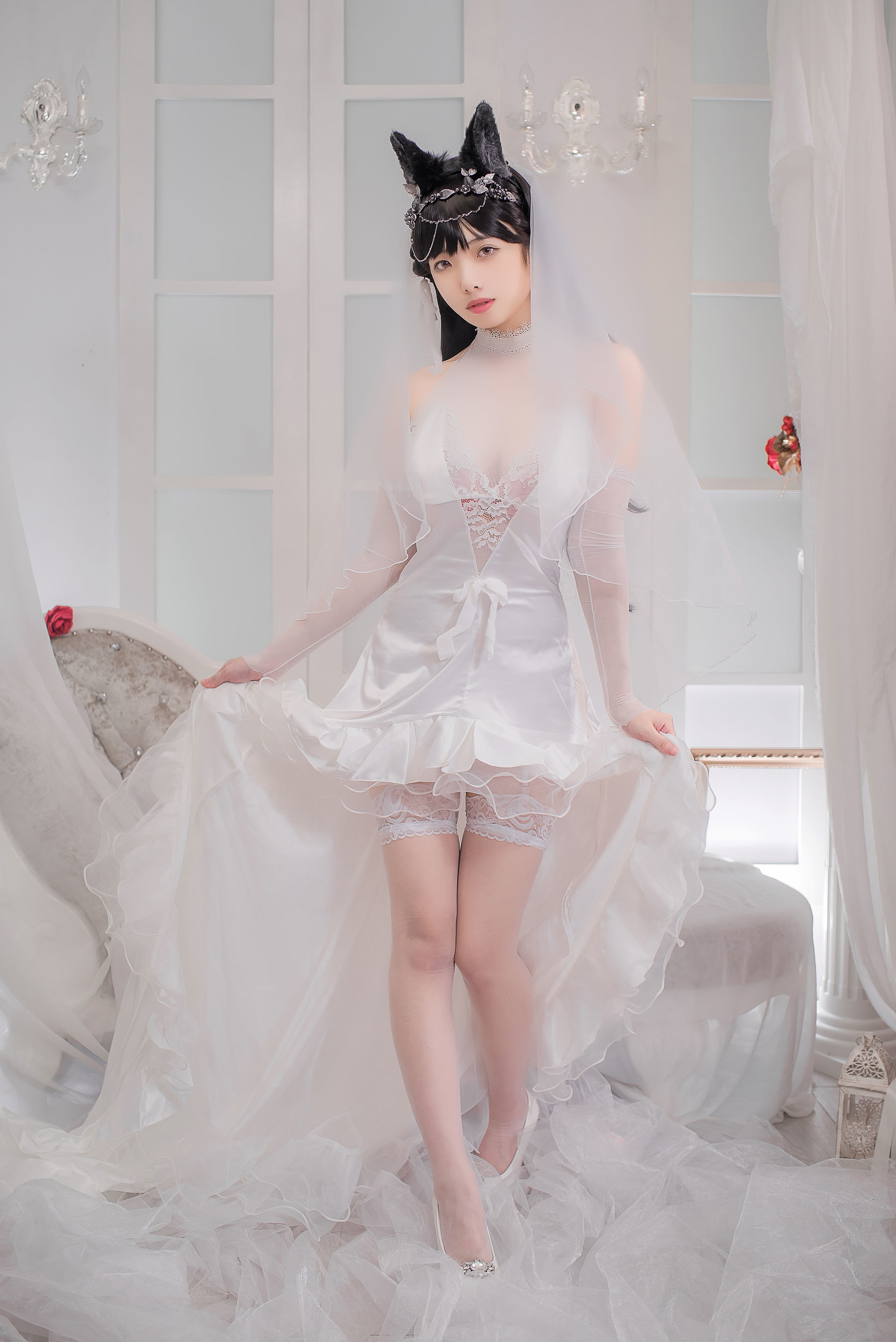 [萝莉COS] 雯妹 – 爱宕花嫁 [32P]