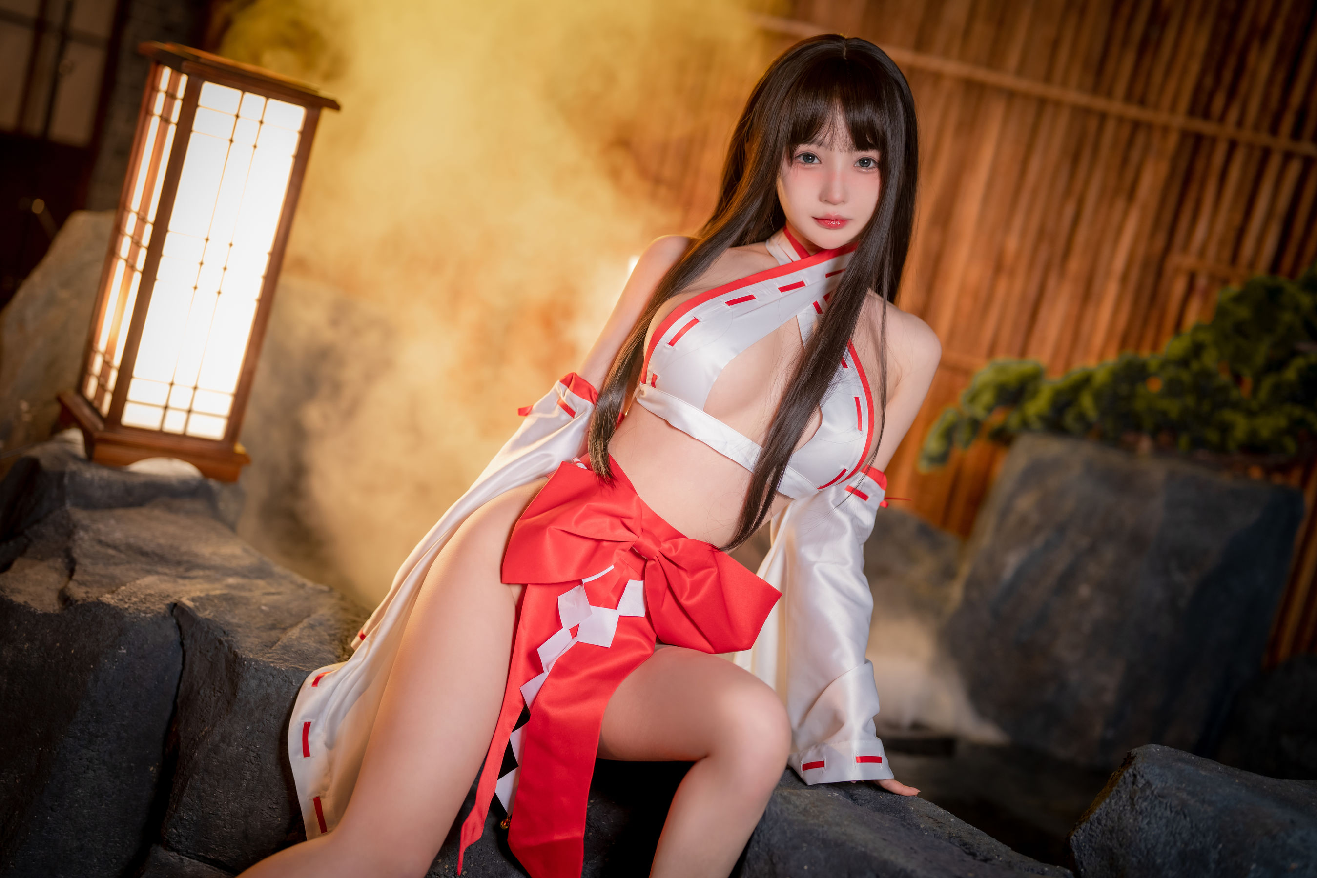 桜井宁宁 – 纯洁巫女 [61P]