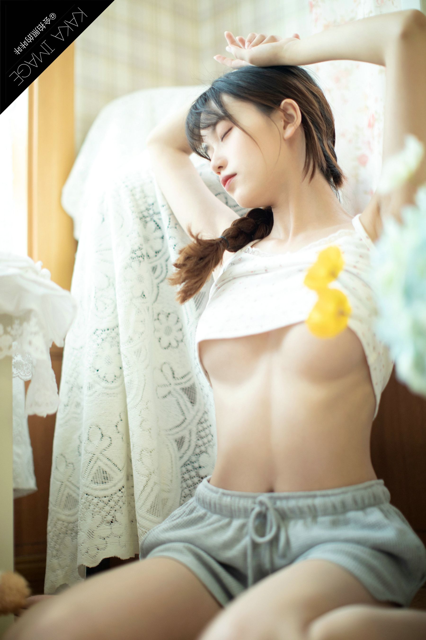 劳小白 – 校服JK [13P]