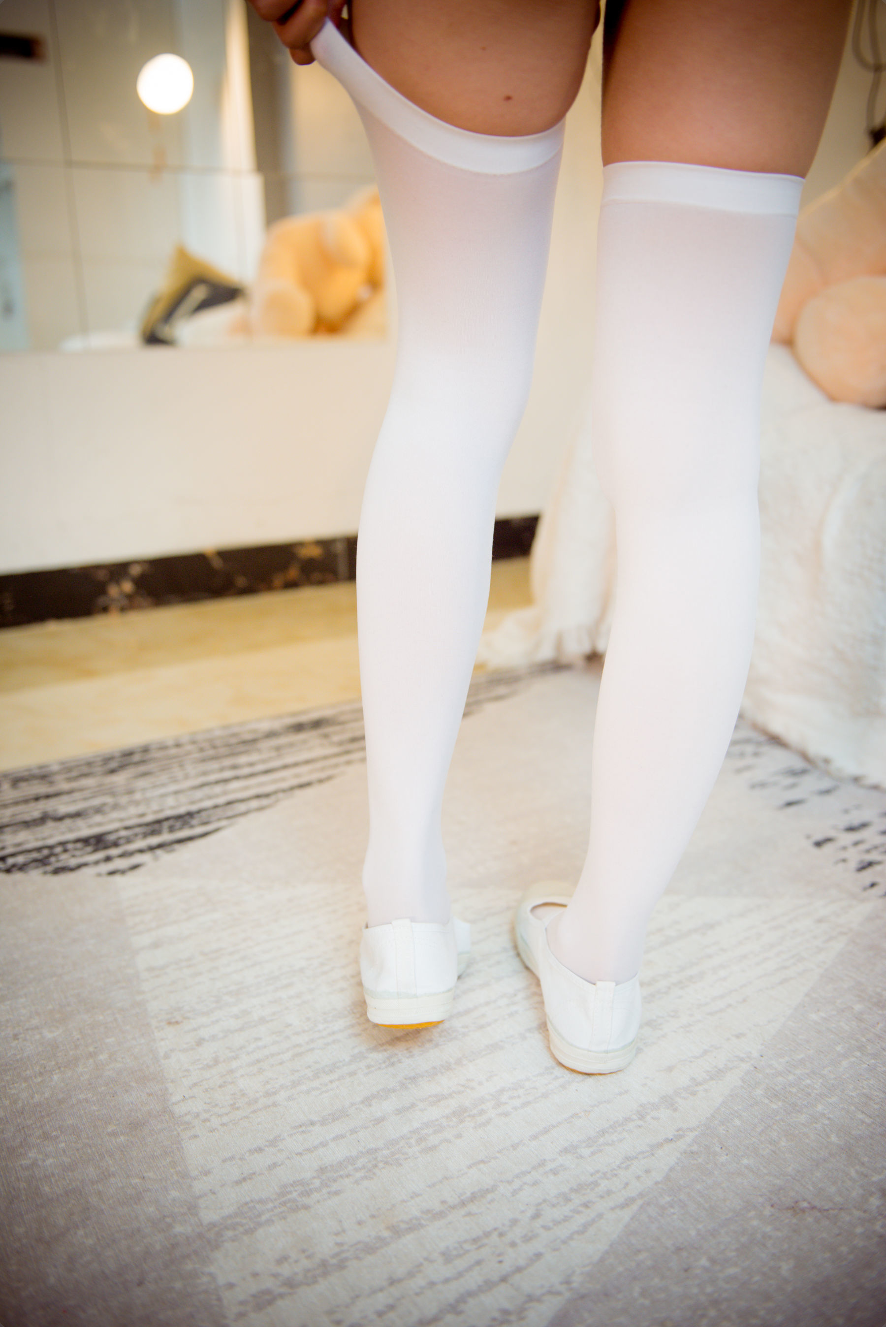尤物清水由乃 体操服白丝 [81P]