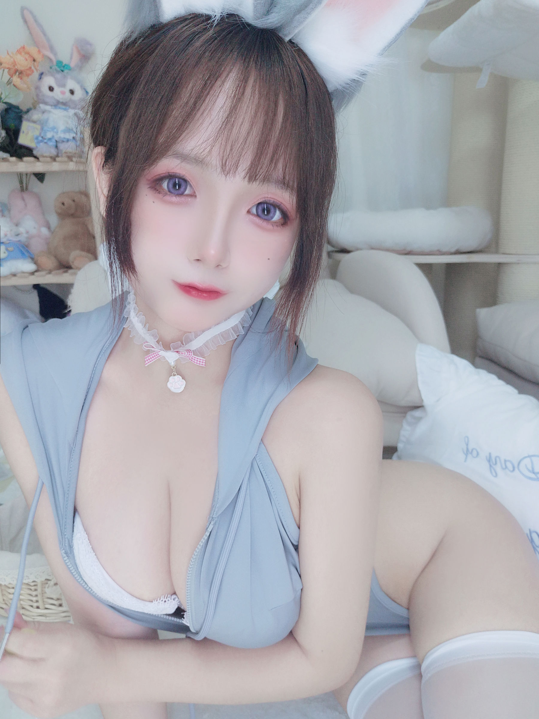 Cosplay日奈娇 – 兔兔卫衣 [65P]