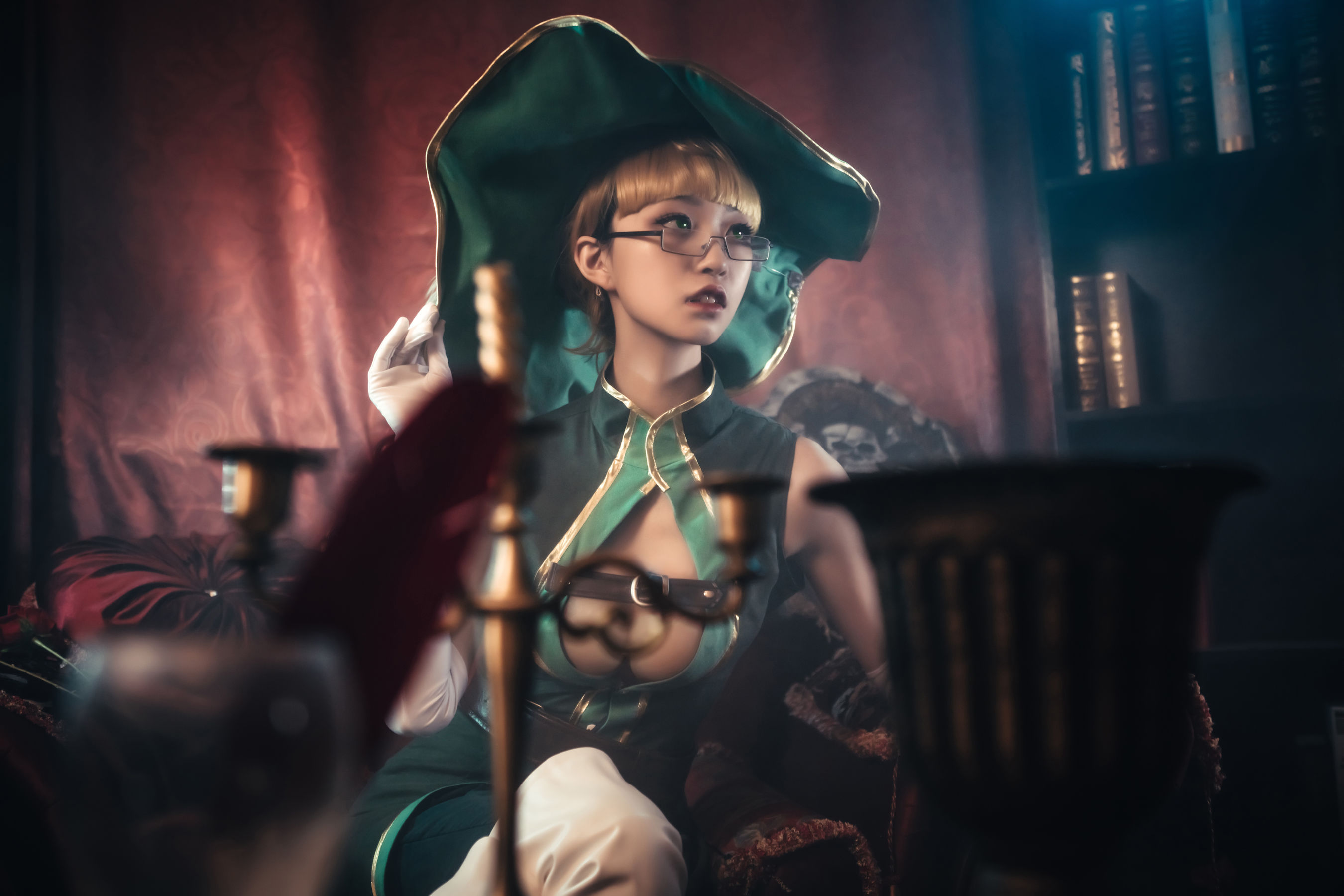 The Vagrant Cosplay Album – 沧霁桔梗《赫本》 [32P]