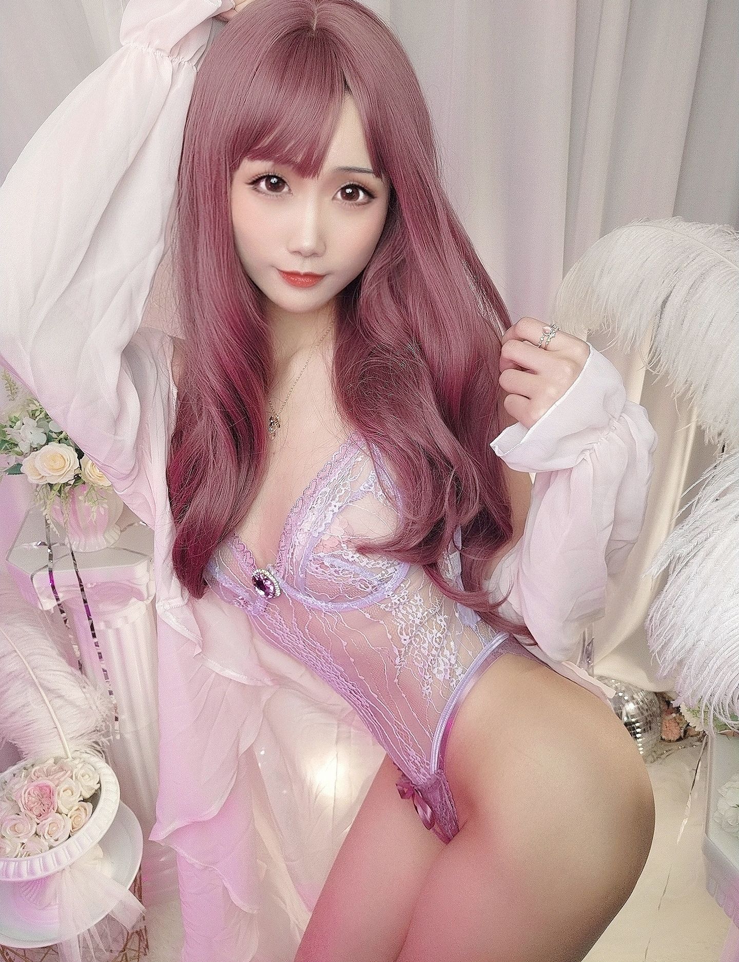 动漫博主曉美媽 – (圣诞自拍)紫色迷情 [10P]