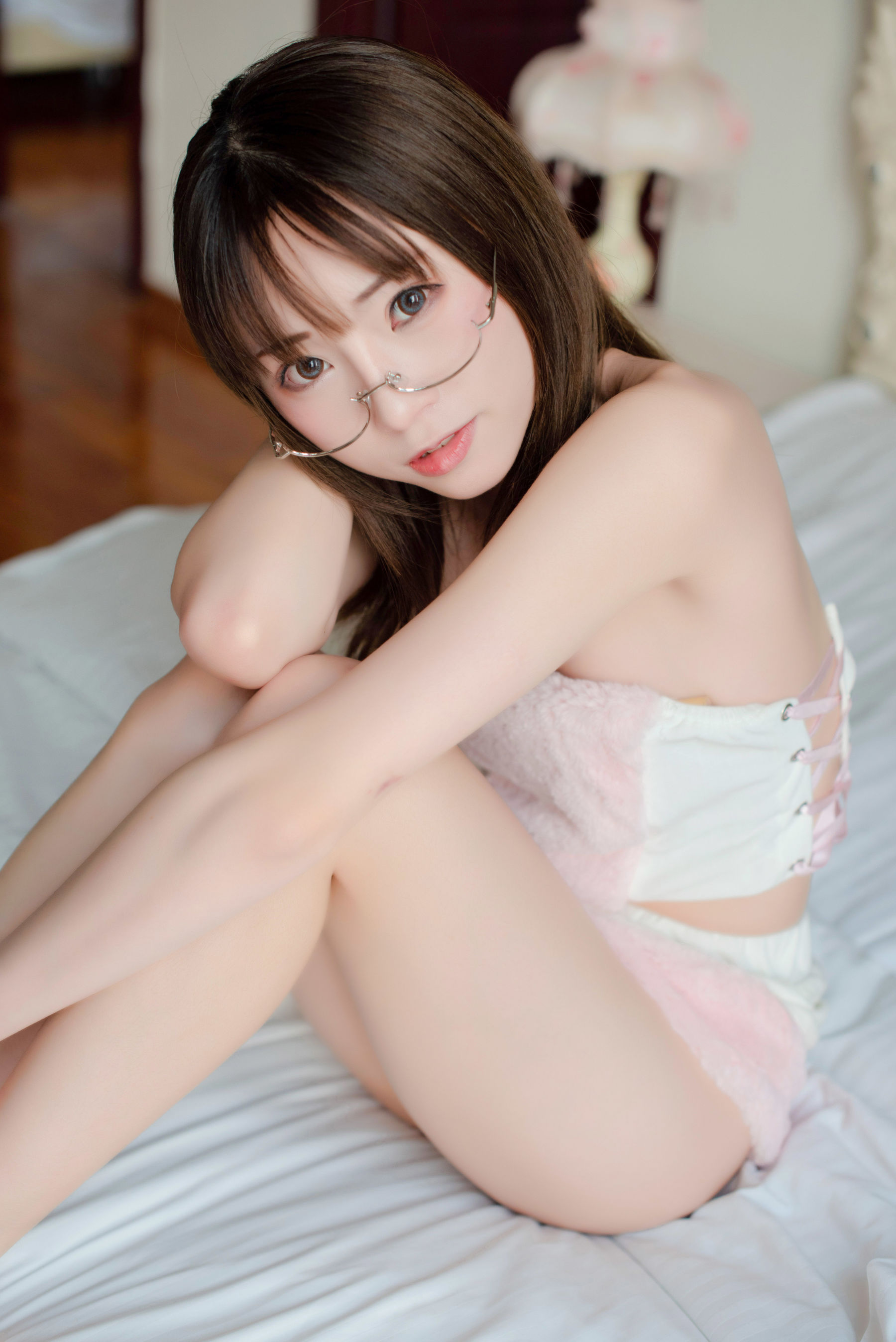 动漫博主Kitaro_绮太郎 – 私房兔子 [47P]