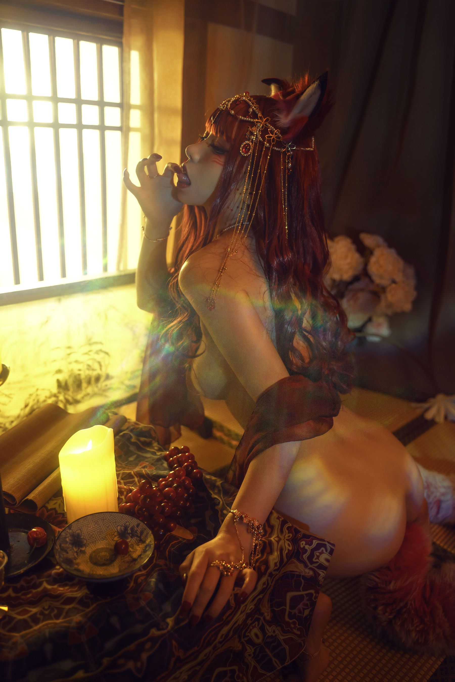 爆机少女喵小吉 – 狐妖・楚佩湘弦 [10P]