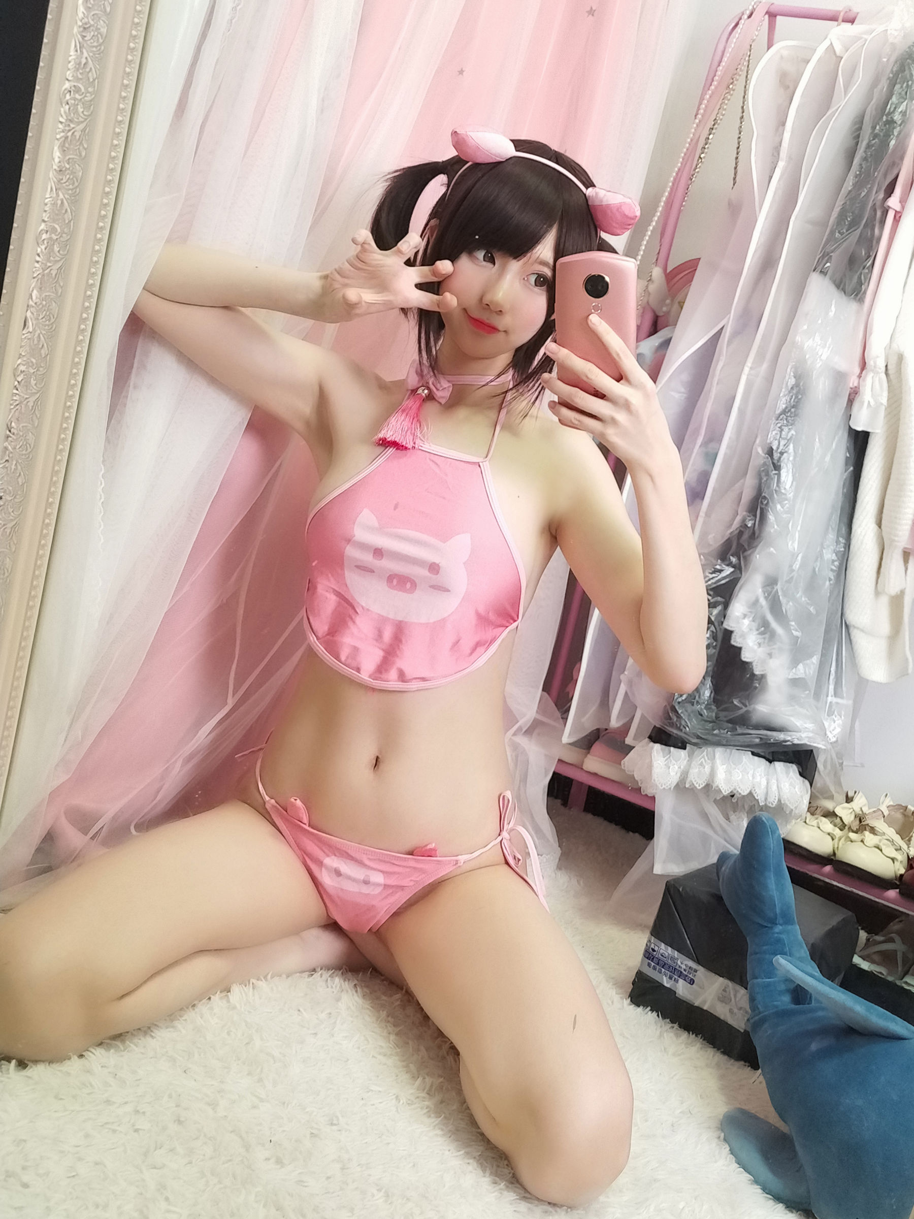 NAGISA魔物喵[fantia] – Pink pig [15P]