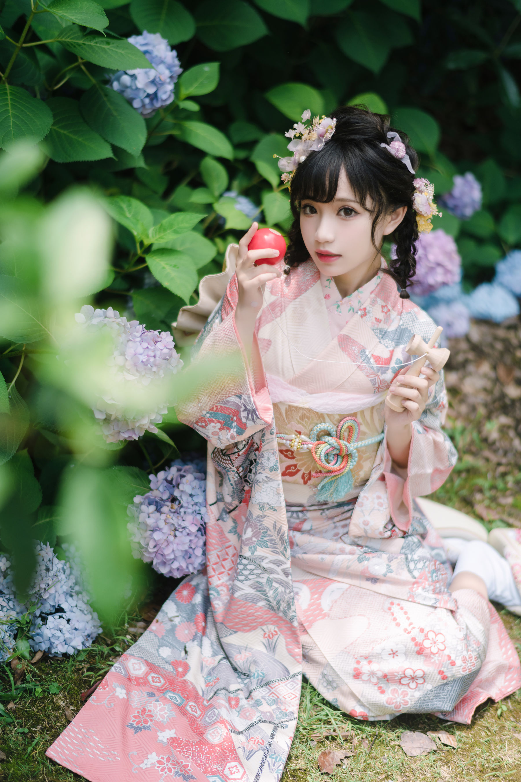 花柒Hana – 绣球花和服 [18P]