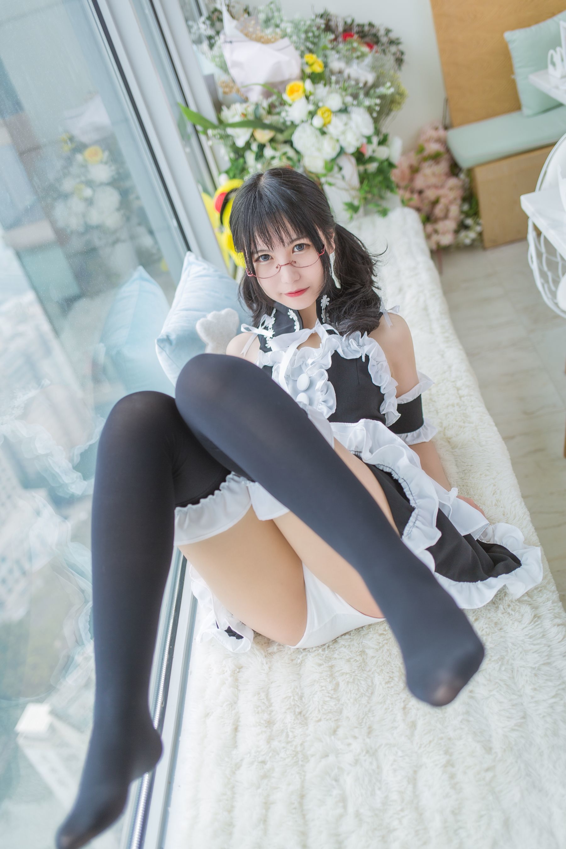 [萝莉COS] 逐月su – 女仆 [54P]