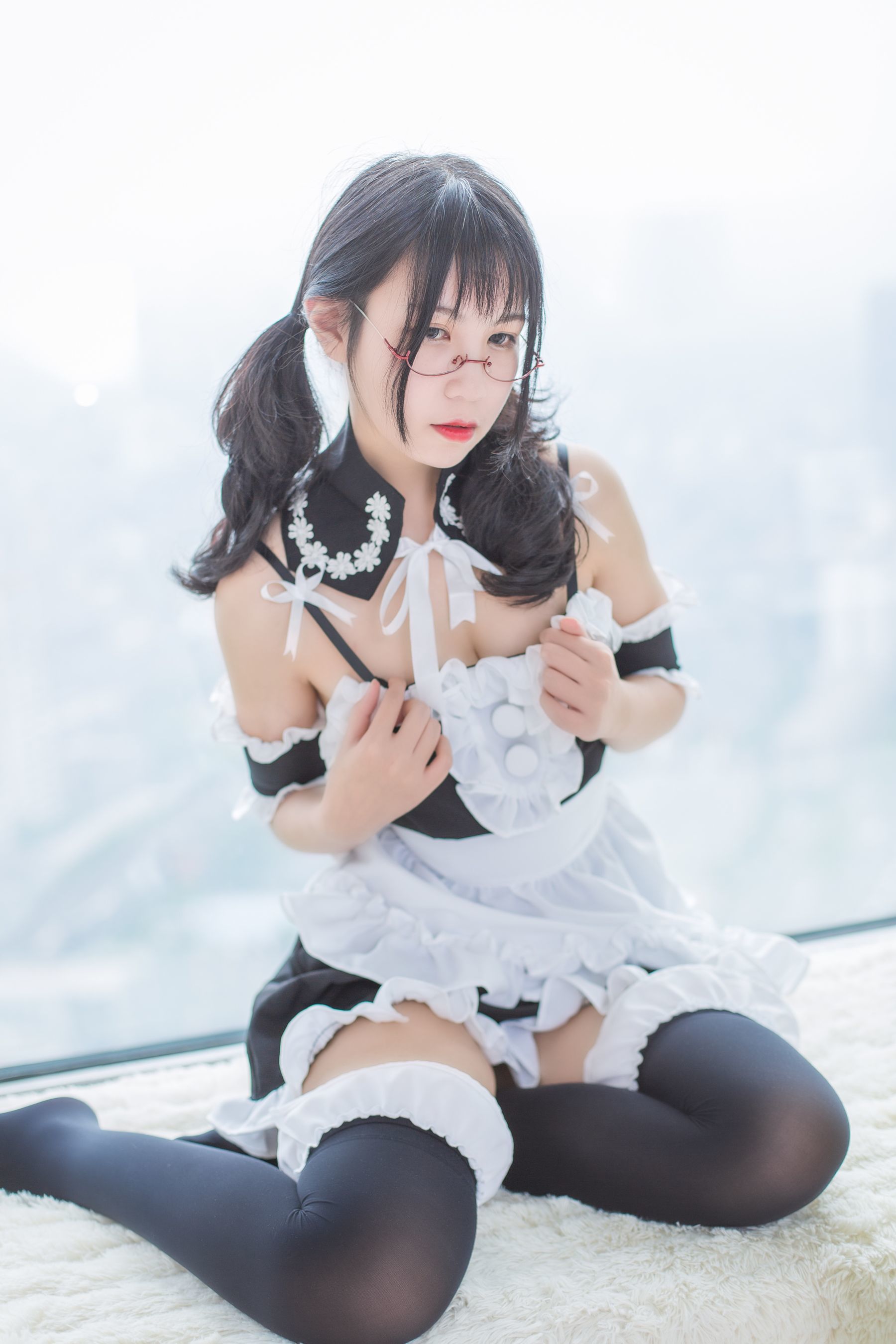 [萝莉COS] 逐月su – 女仆 [54P]