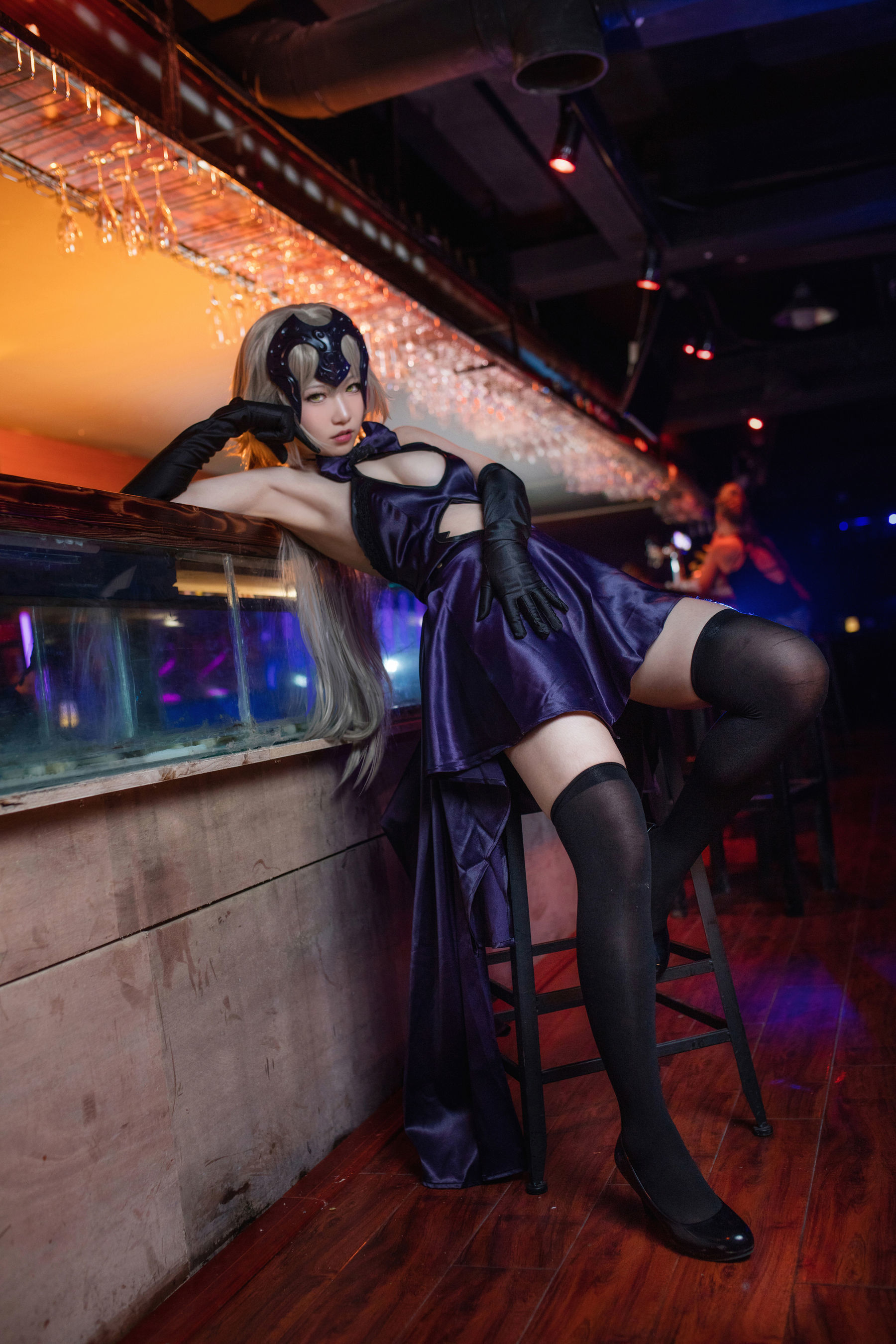 肉宅 – 聖夜の晚餐 [15P]