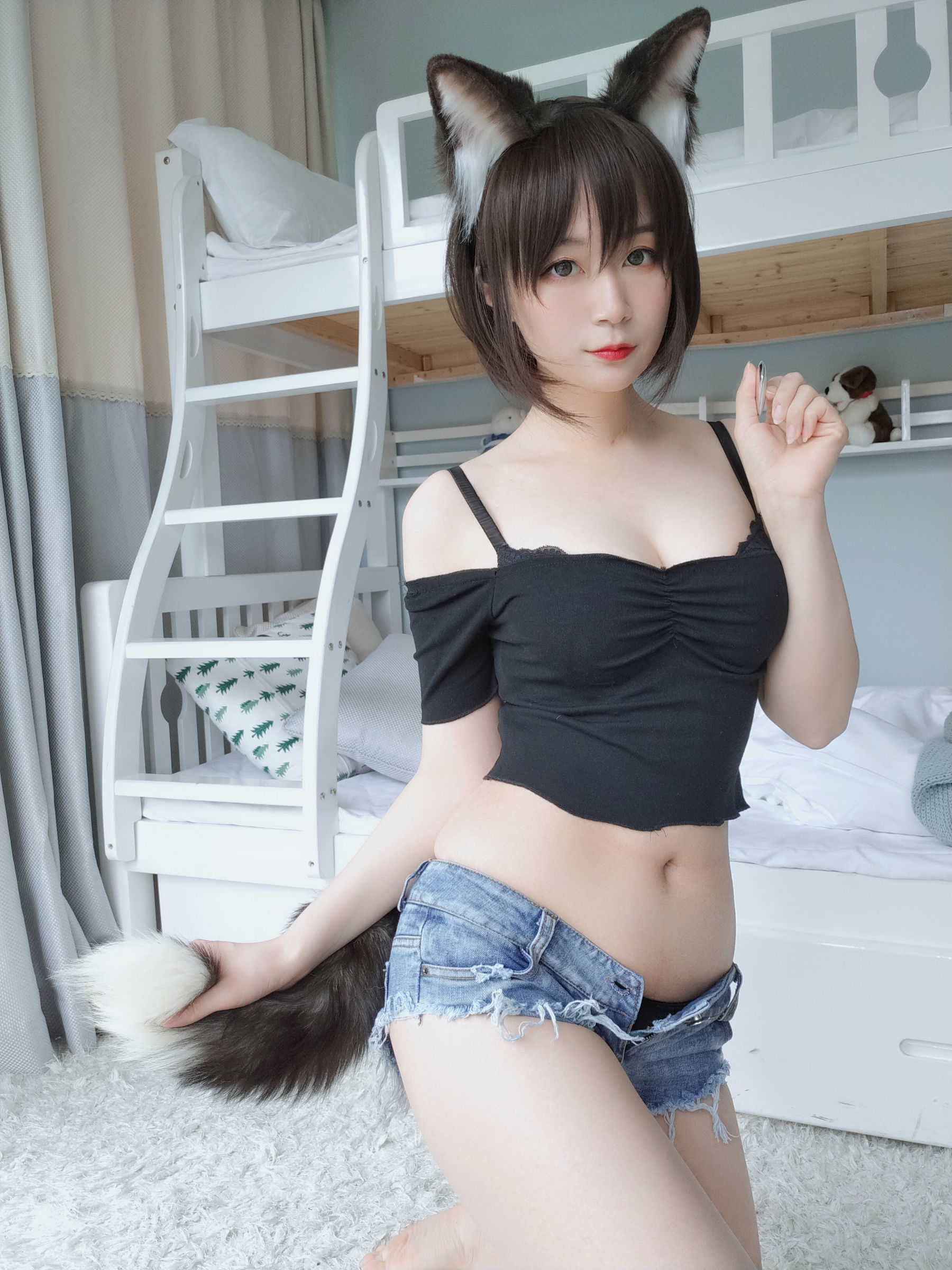 [萝莉COS] 白银 – 布偶猫 [46P]