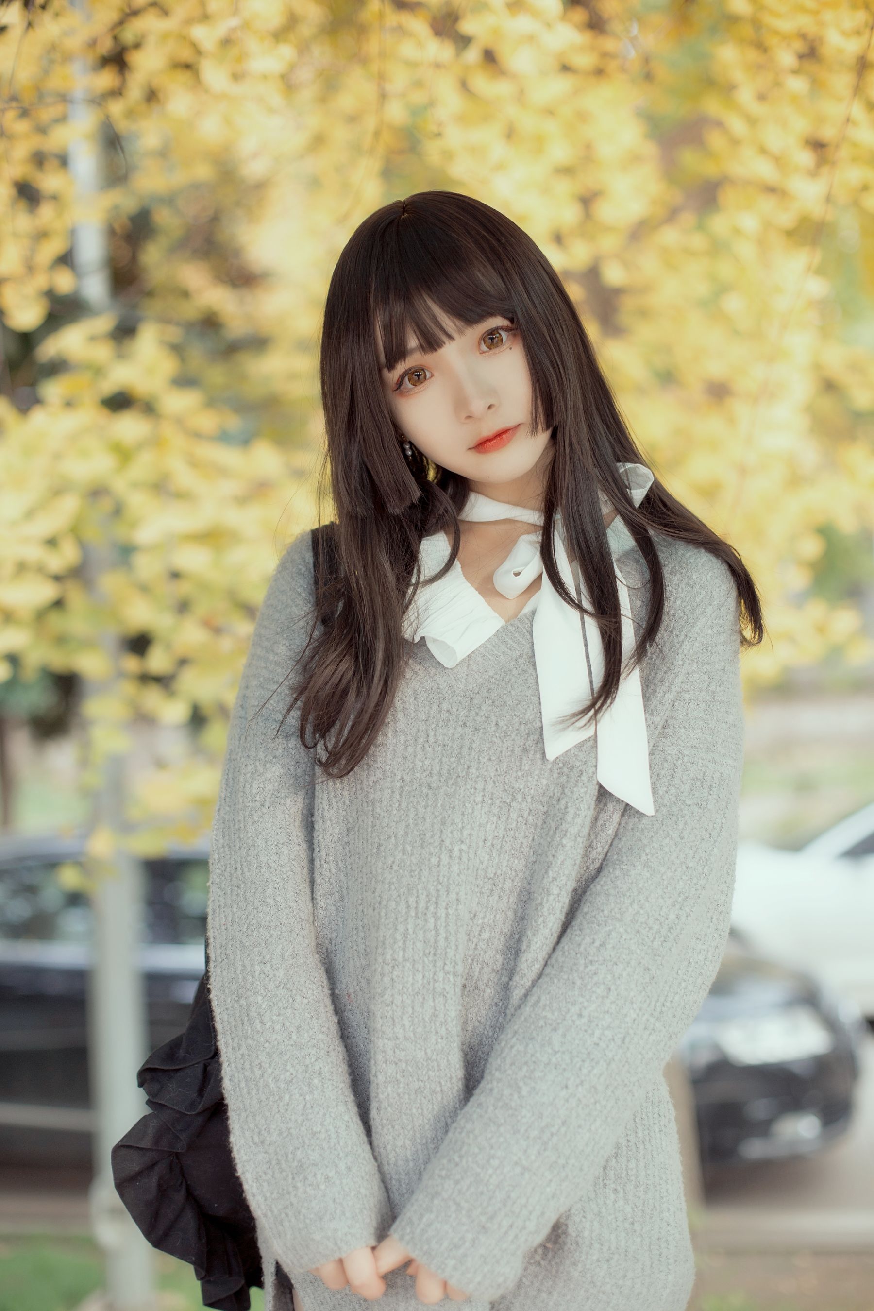[Cosplay写真] 二次元美女古川kagura – 银杏树下 [21P]