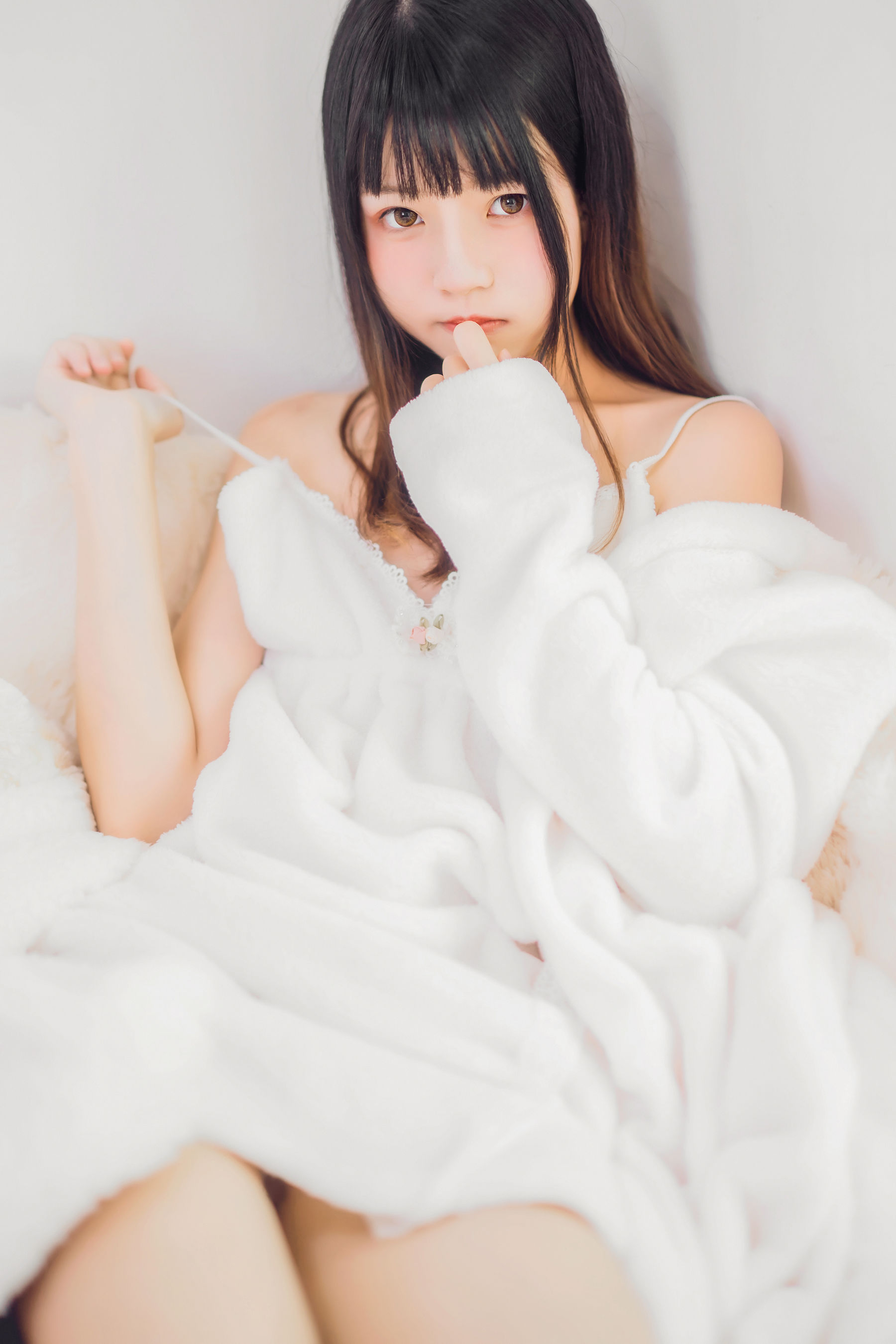 桜桃喵《冬眠》 [38P]