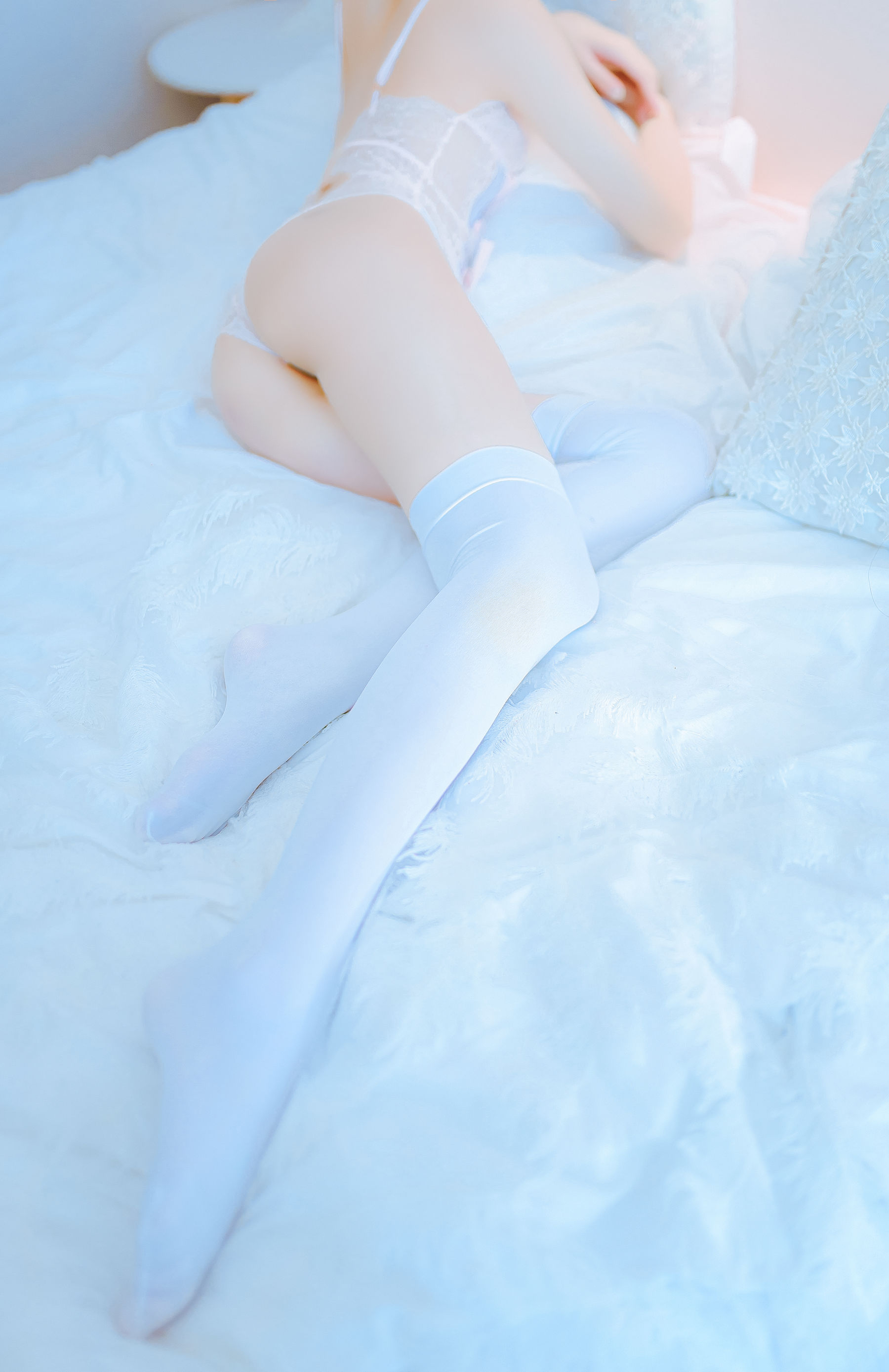 动漫博主阮邑_Fairy – 大象 粉色 [35P]