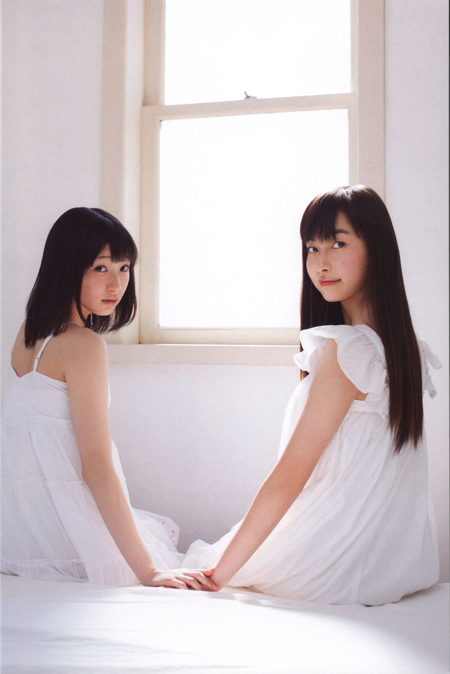 日本美少女组合Juice=Juice《OFFICIAL PHOTO BOOK》 [78P]