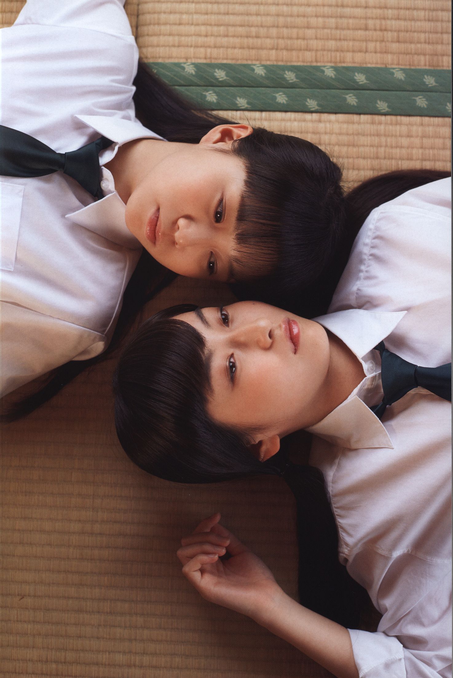 日本美少女组合Juice=Juice《OFFICIAL PHOTO BOOK》 [78P]