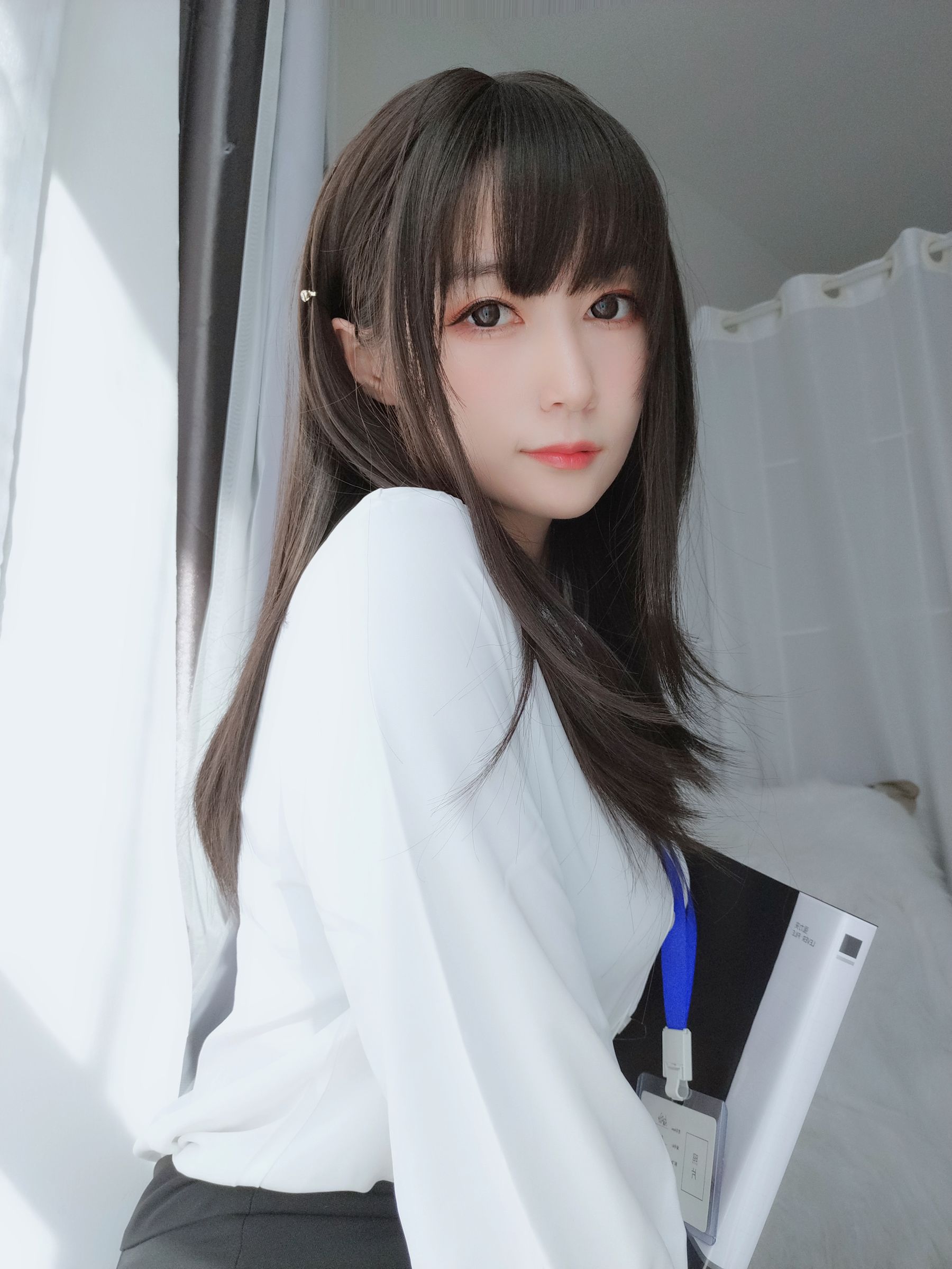 Coser小姐姐白银 – 制服 [119P]