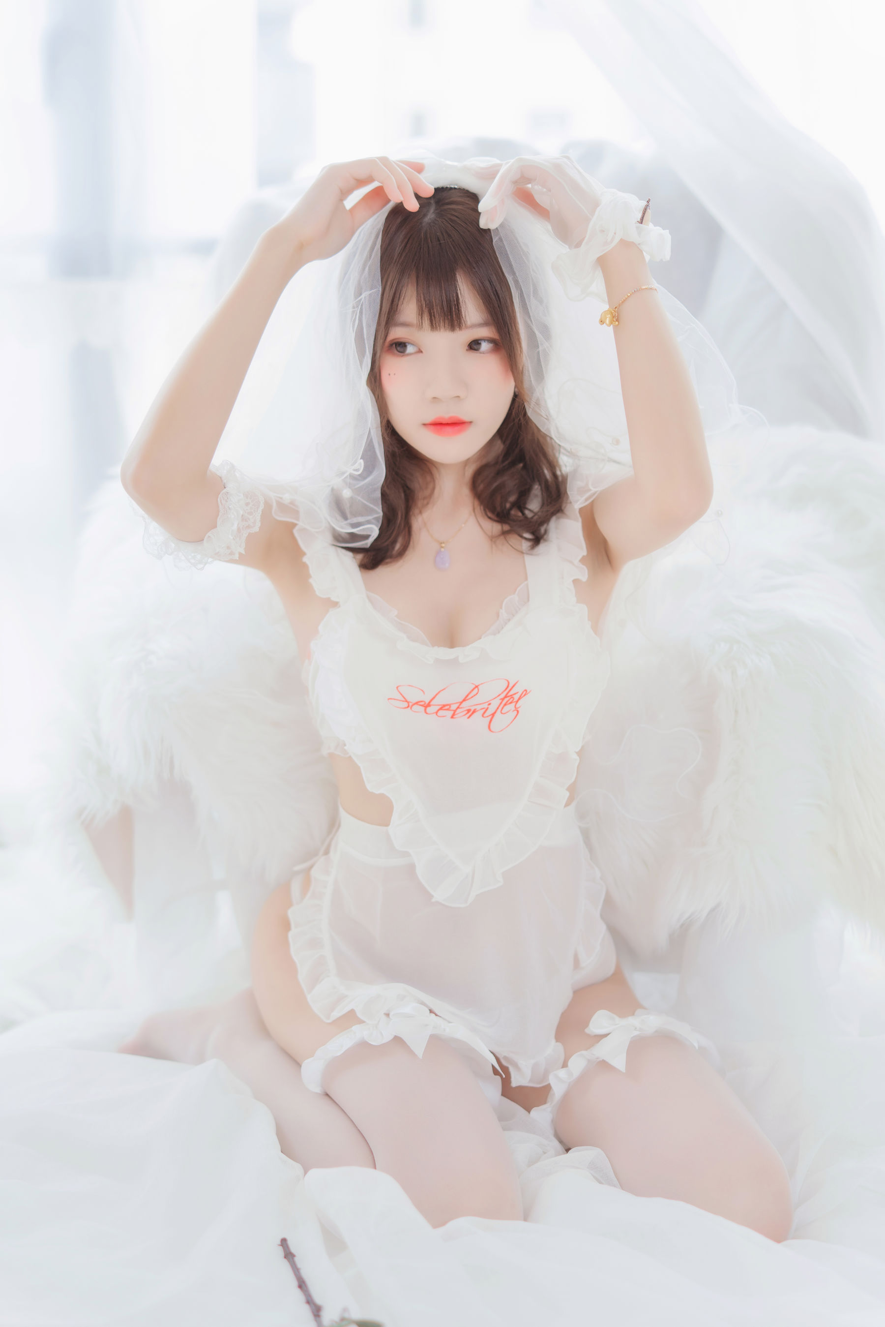 桜桃喵 轻纱01 [33P]