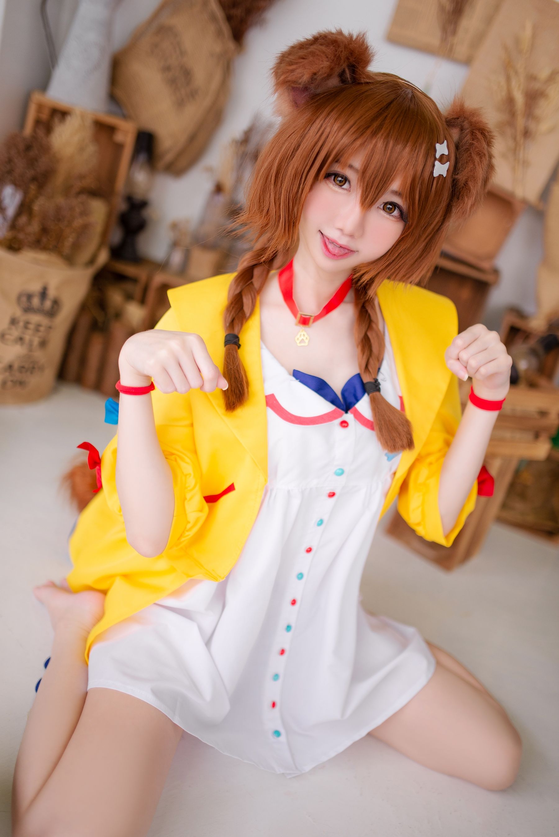 Sally Dorasnow – Inugami Korone [32P]