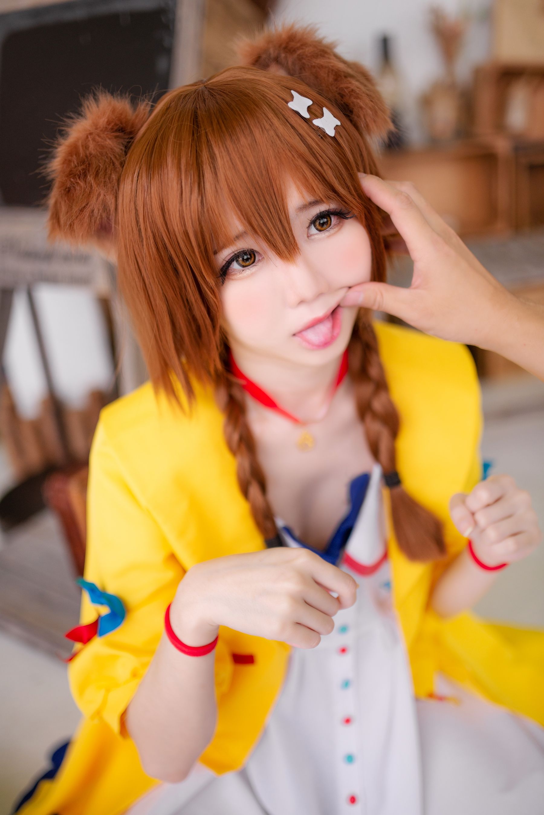 Sally Dorasnow – Inugami Korone [32P]