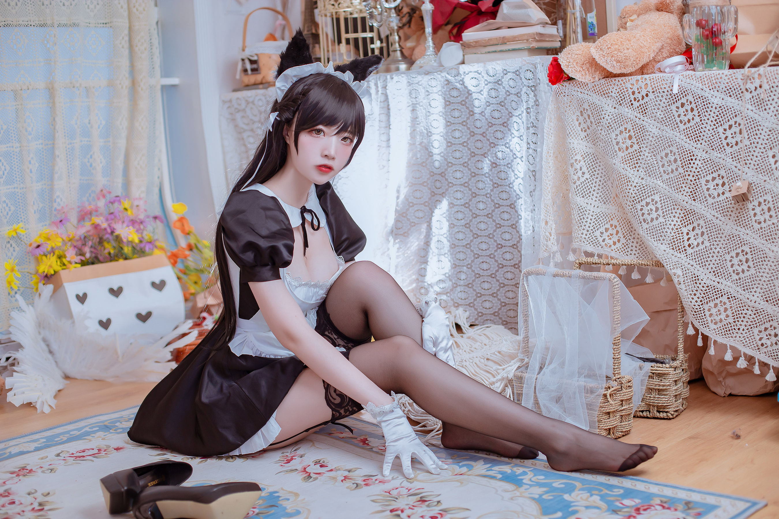 [Cosplay写真] 人气Coser二佐Nisa – 犬之眷之碧蓝爱宕 女仆 [19P]