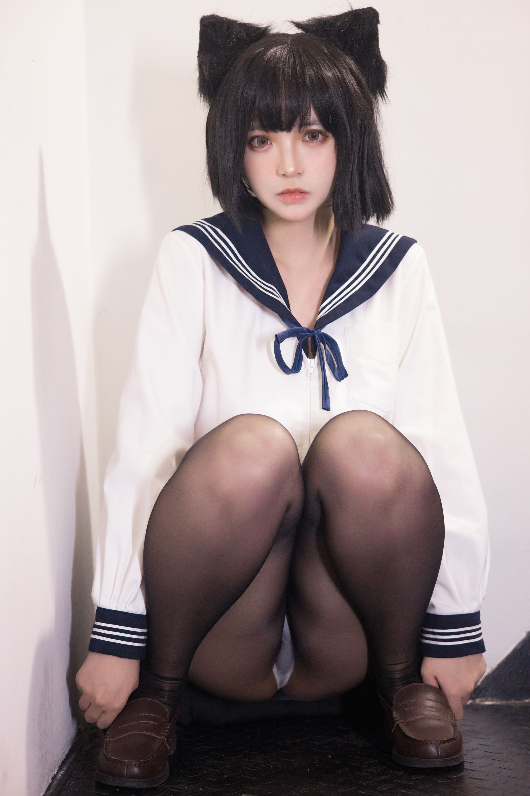 疯猫ss – 制服少女 [80P]