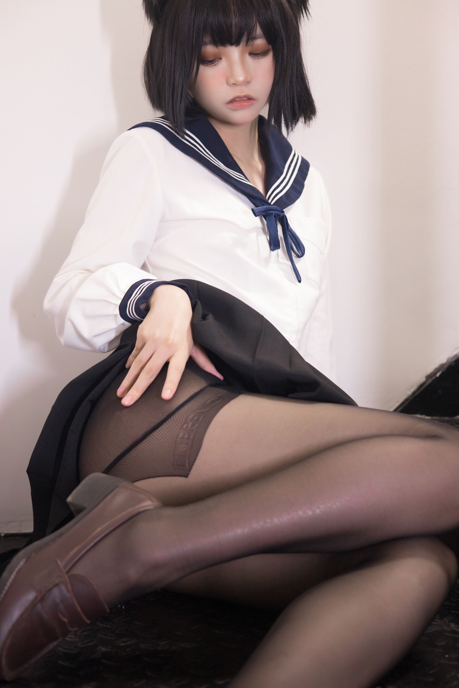 疯猫ss – 制服少女 [80P]