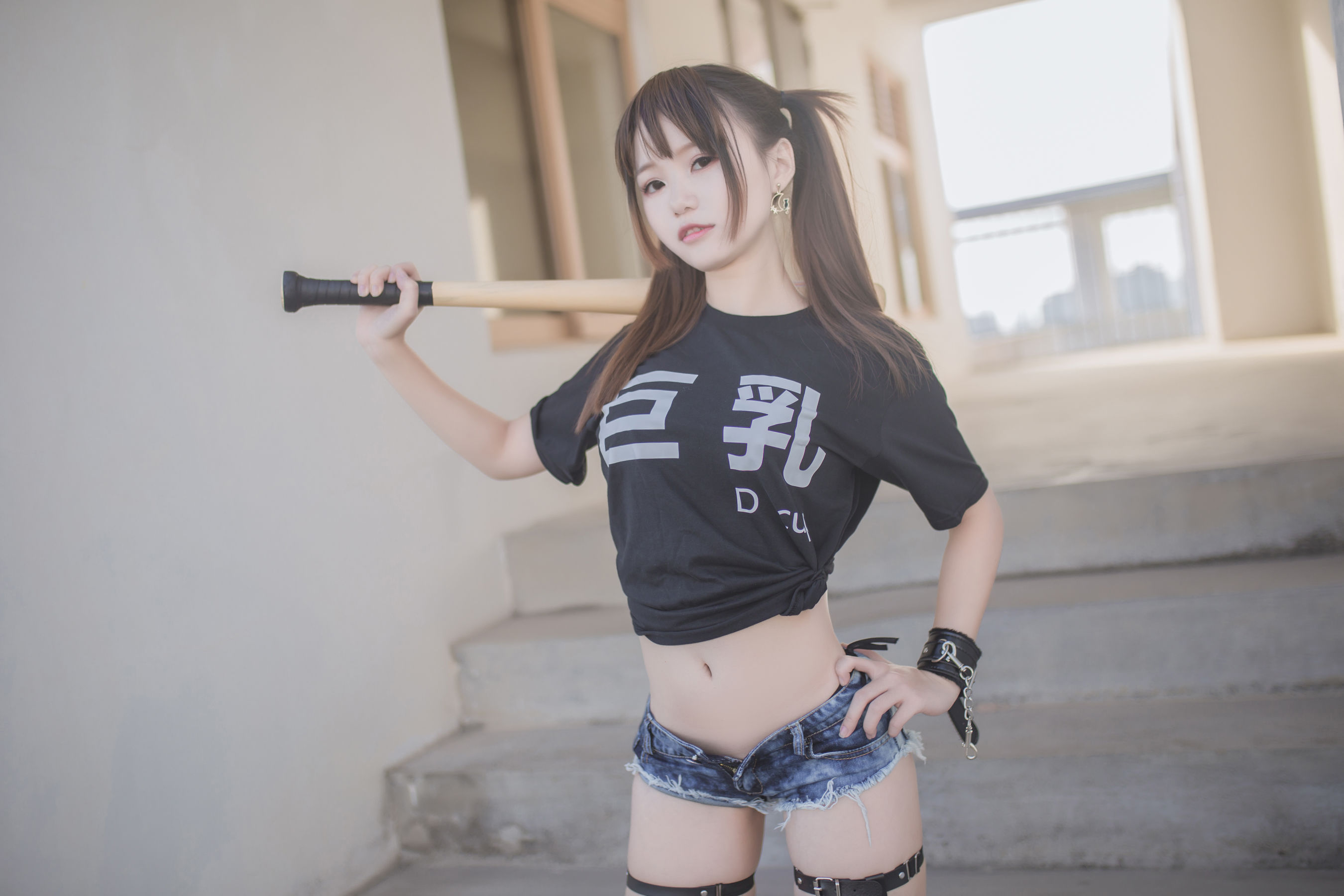 [萝莉COS] Yoko宅夏《巨乳》 [28P]