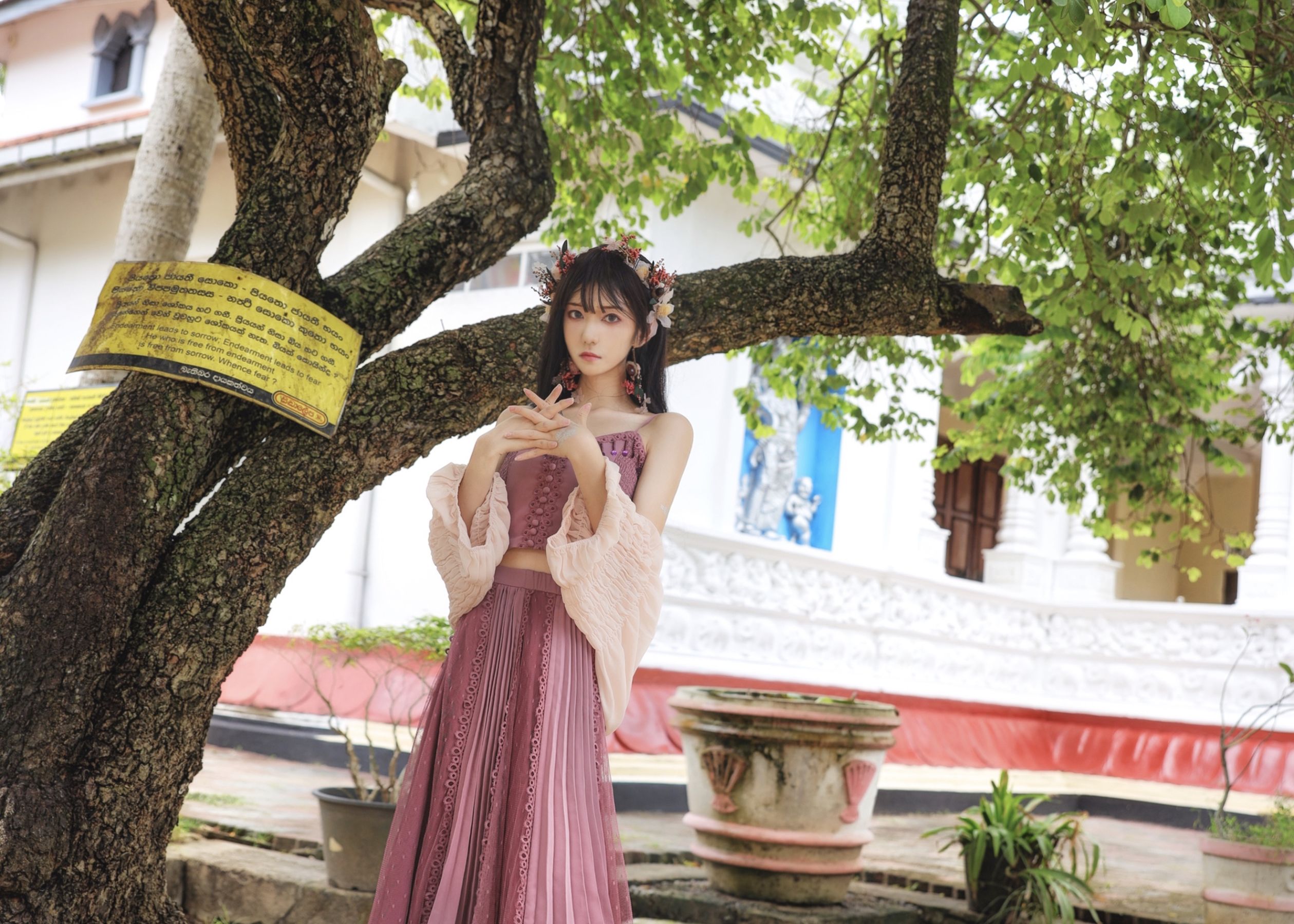 [Cosplay写真] 动漫博主南桃Momoko – 紫日常 [10P]