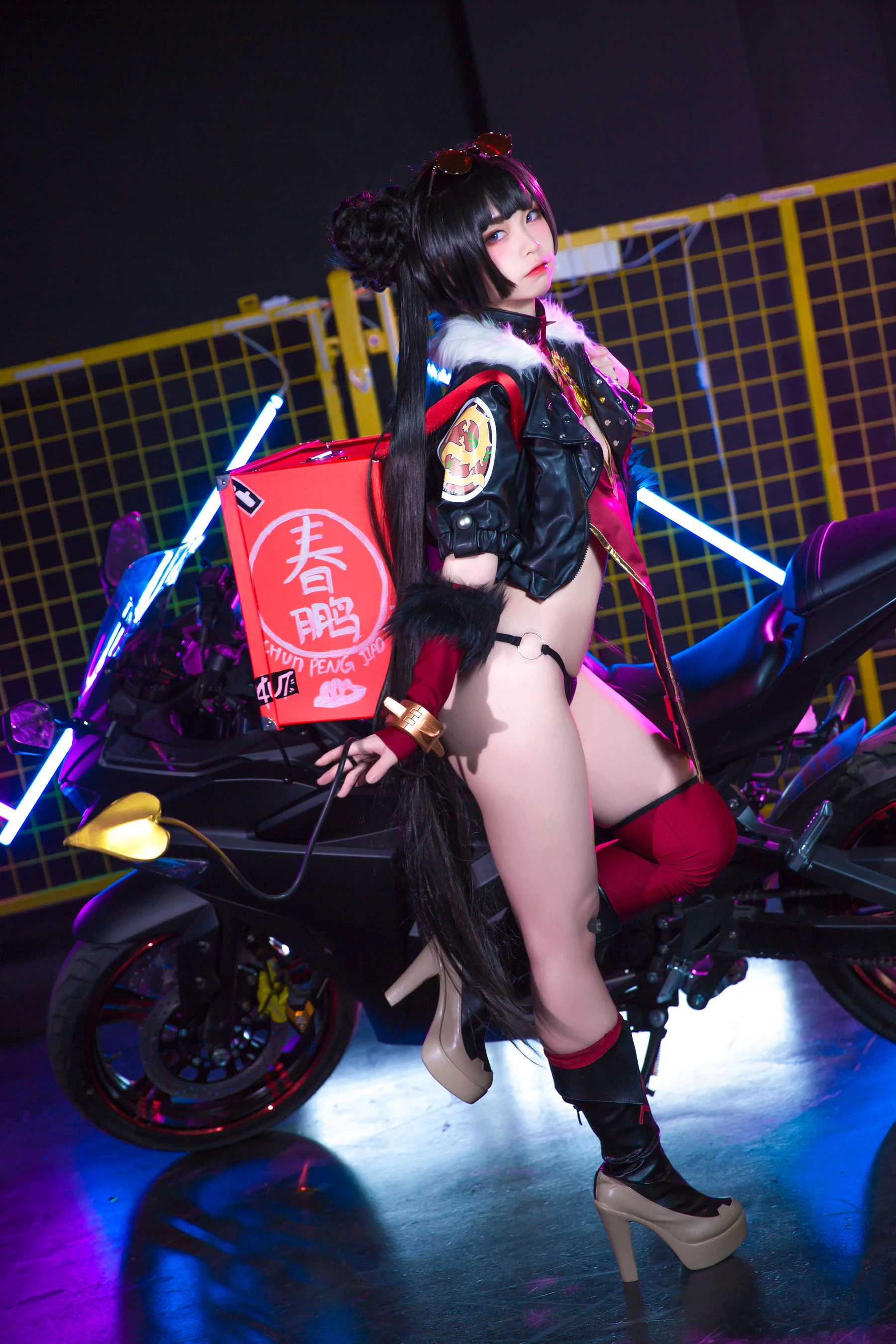 动漫博主G44不会受伤 – 春鹏饺子外卖小妹 [24P]