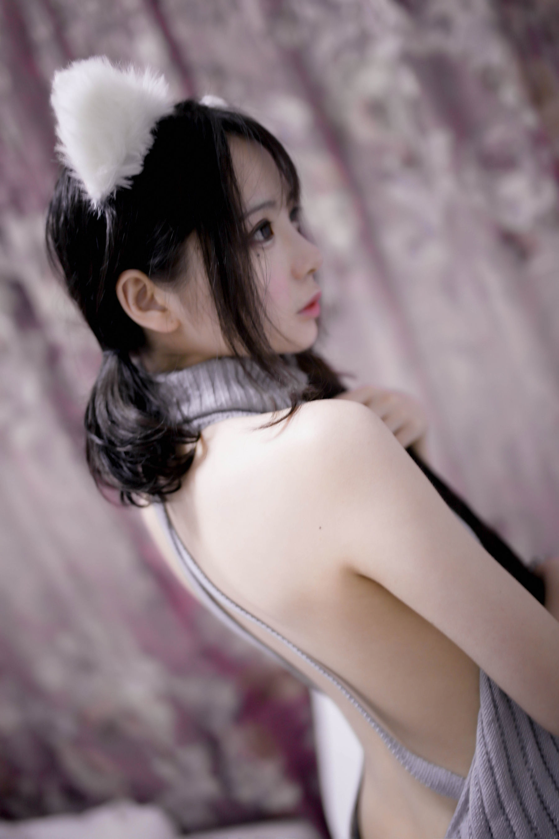 疯猫ss 露背毛衣 [16P]
