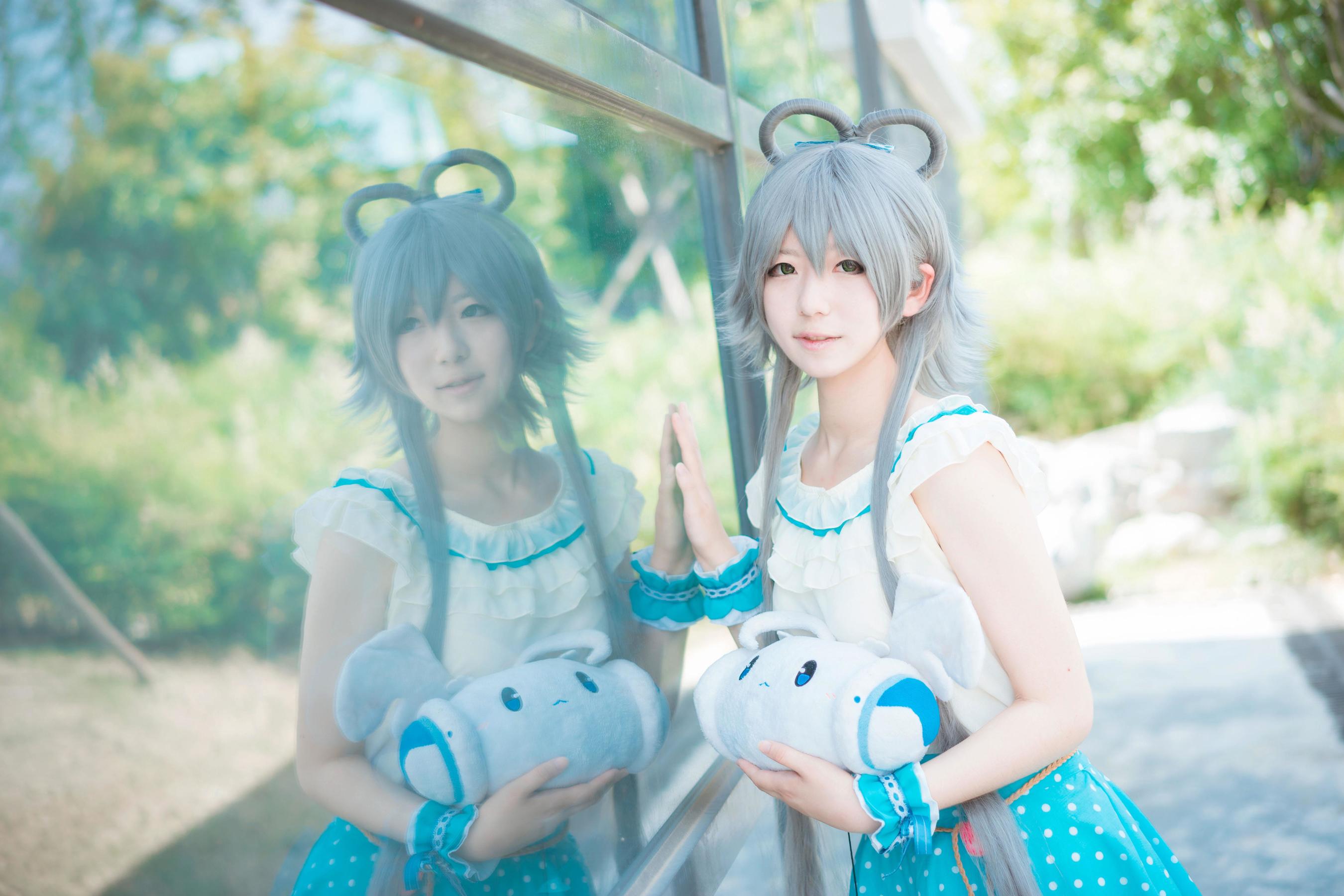 小姐姐弥音音ww – 洛天依 [24P]