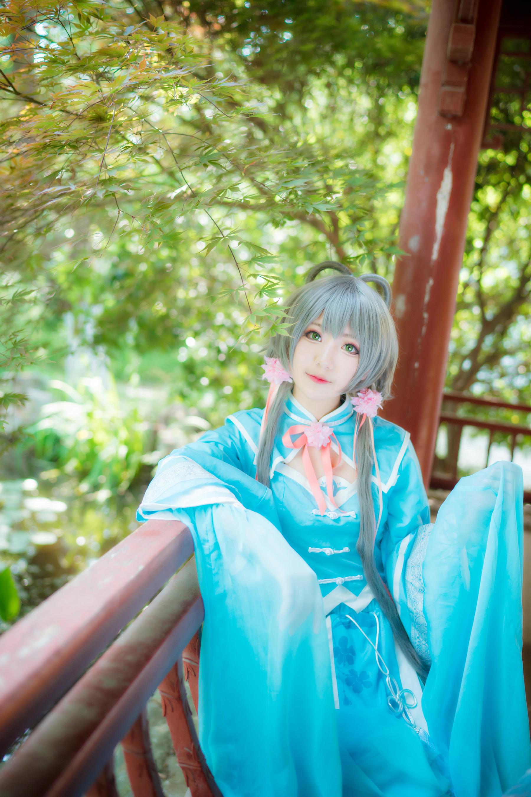 小姐姐弥音音ww – 洛天依 [24P]