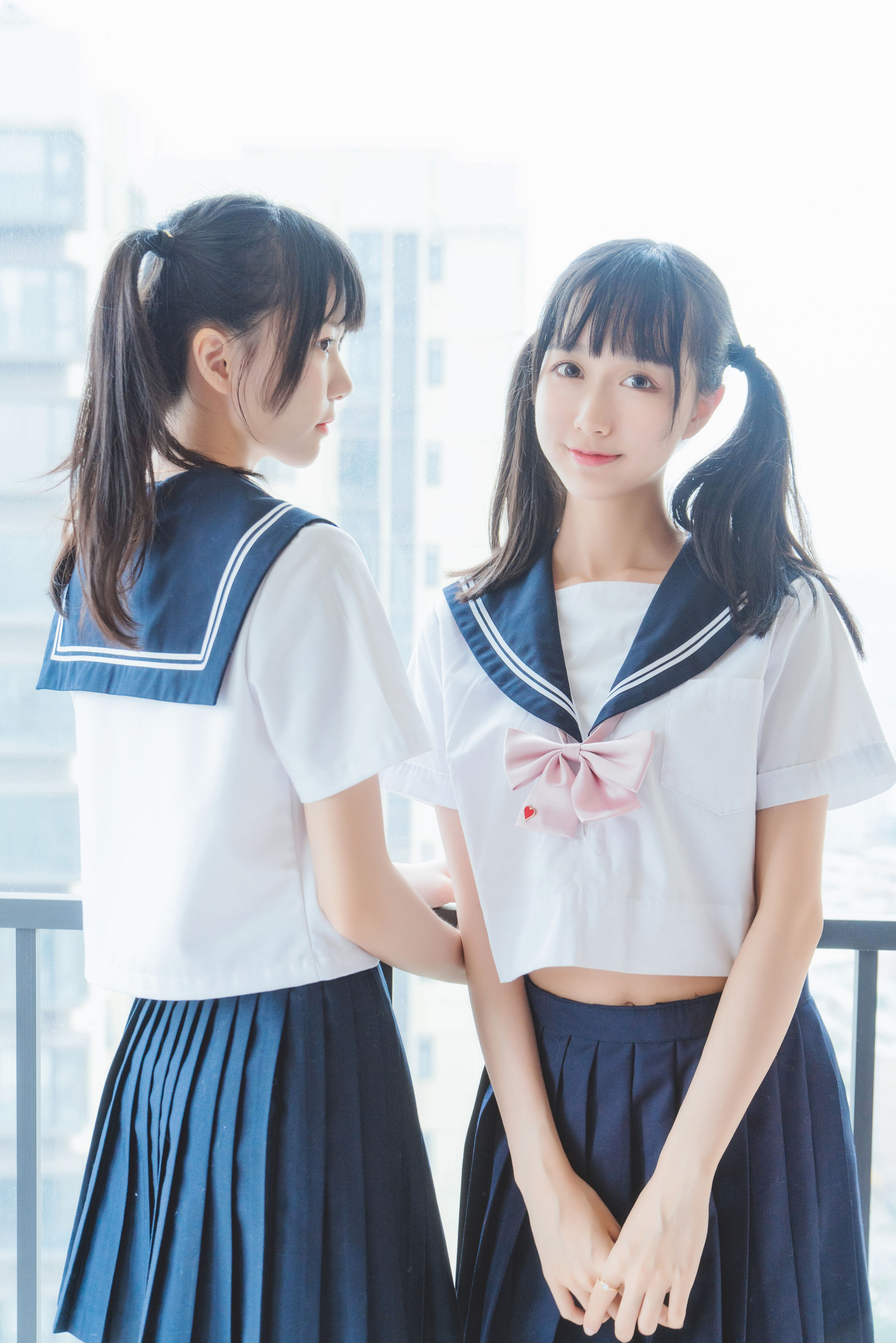 萌系小姐姐木绵绵OwO&桜桃喵 她(制服×制服) [38P]