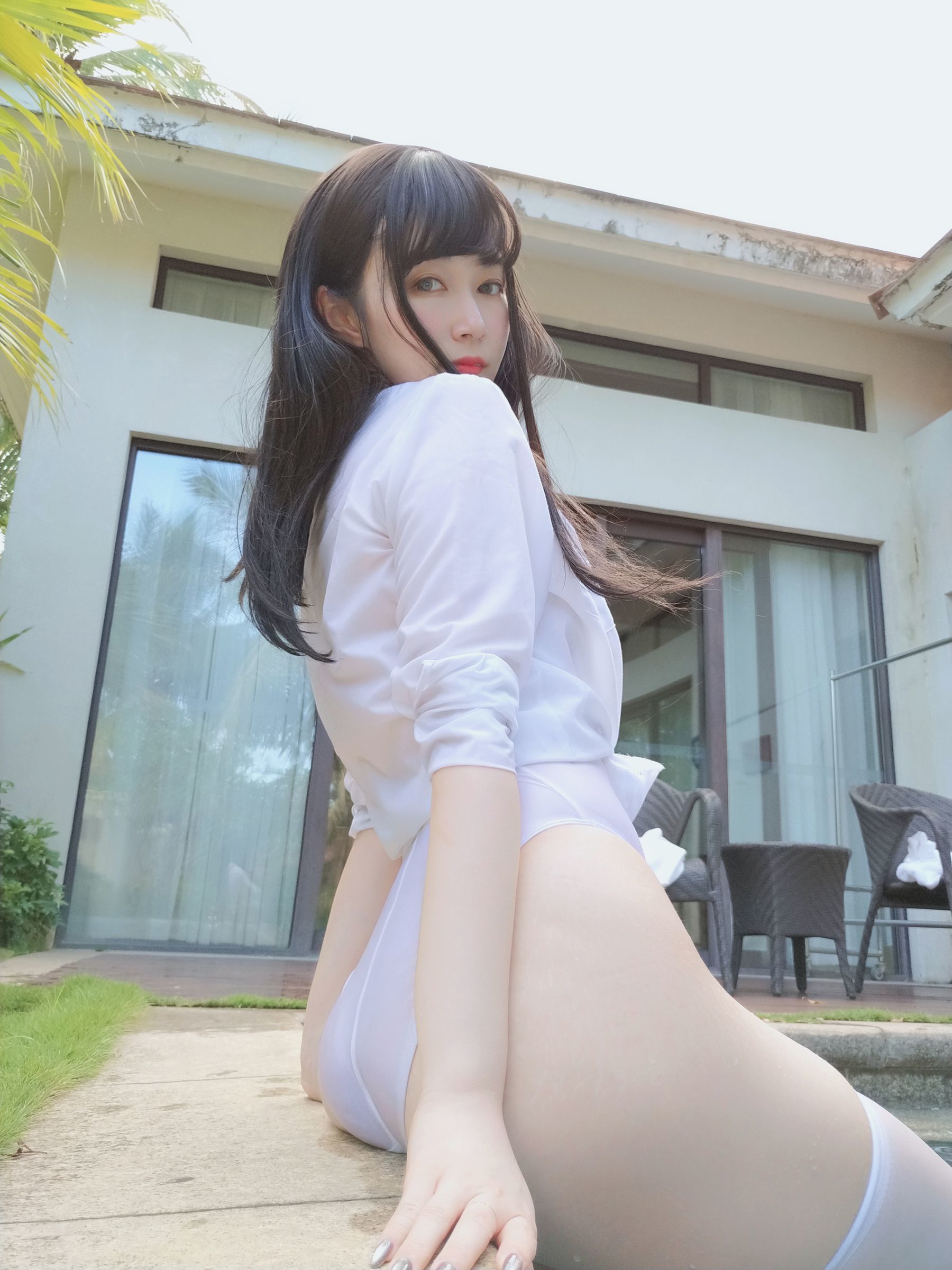 Coser小姐姐白银 – 游泳课 [91P]