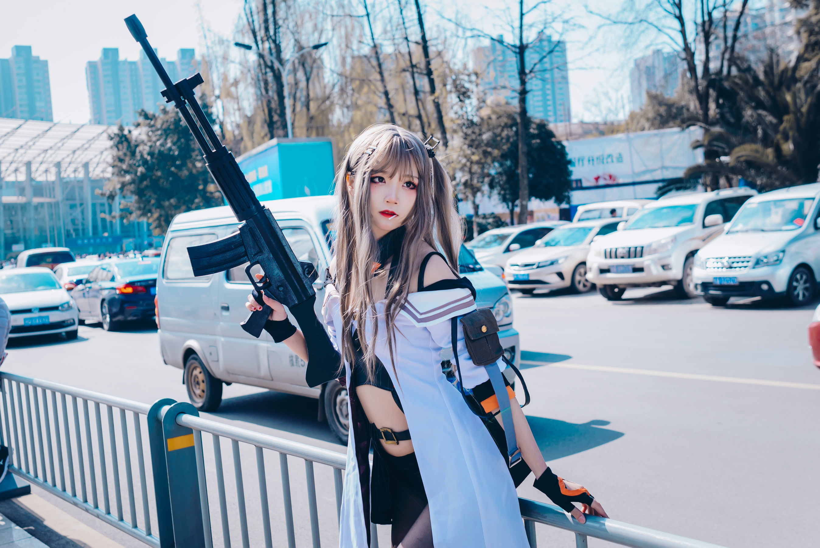 清纯少女五更百鬼 少女前线 [9P]