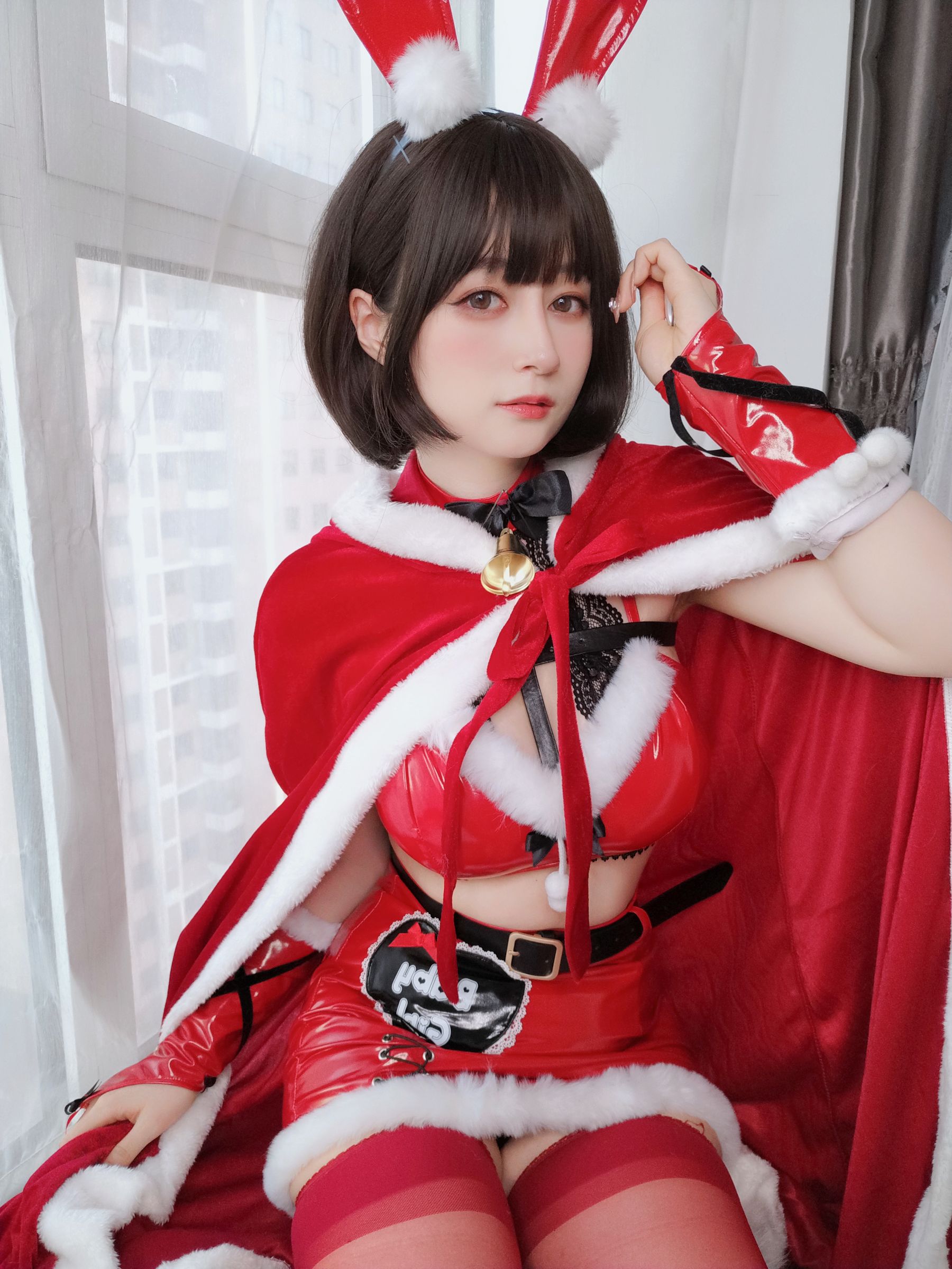Coser小姐姐白银 – Merry Christmas [24P]