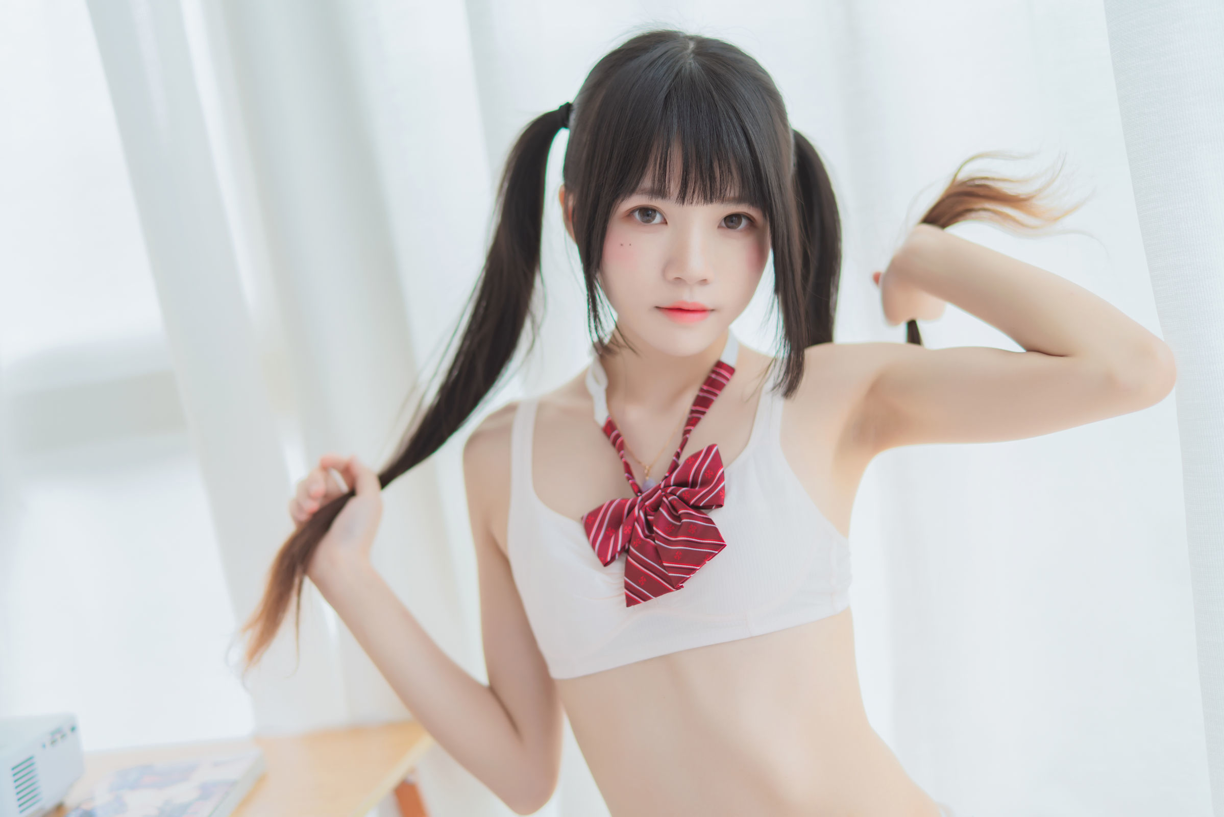 [萝莉COS] 桜桃喵 – 心形胖次 [111P]