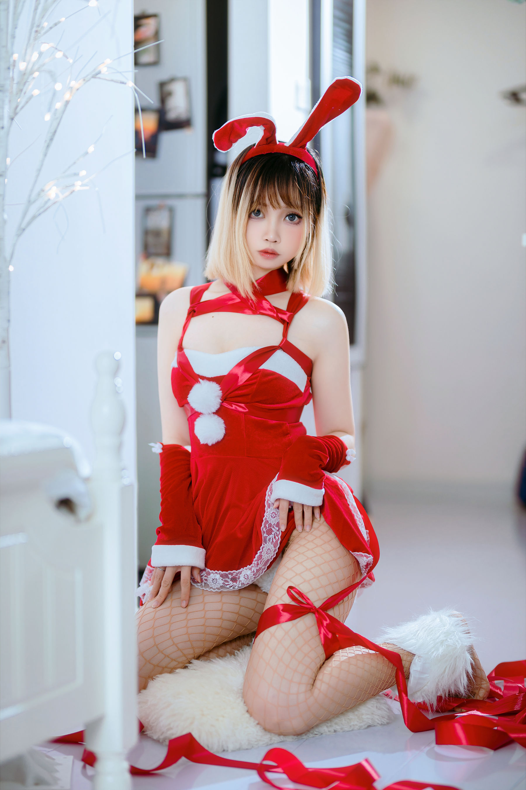 洛桑w伊梓 – 网袜丝带兔兔 [46P]