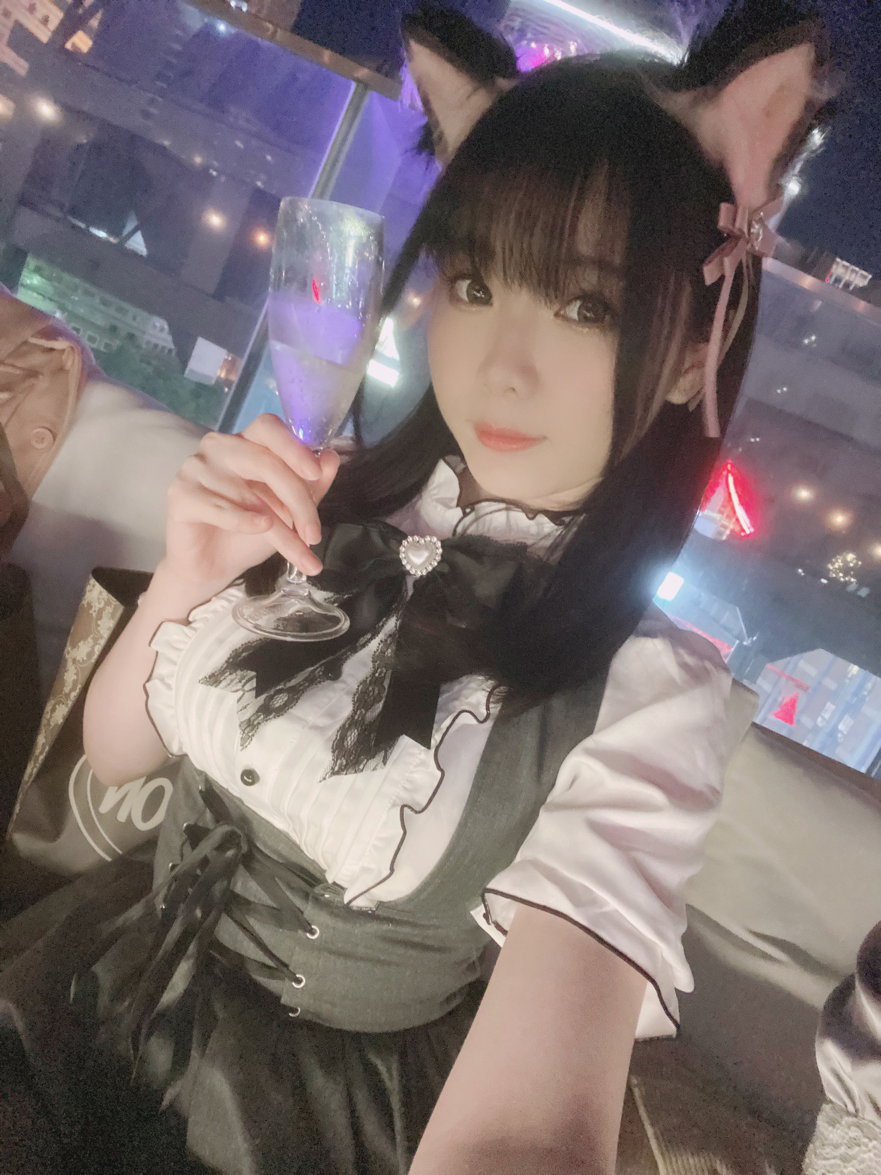 微博妹纸霜月shimo – 一緒に飲みますか？ [19P]