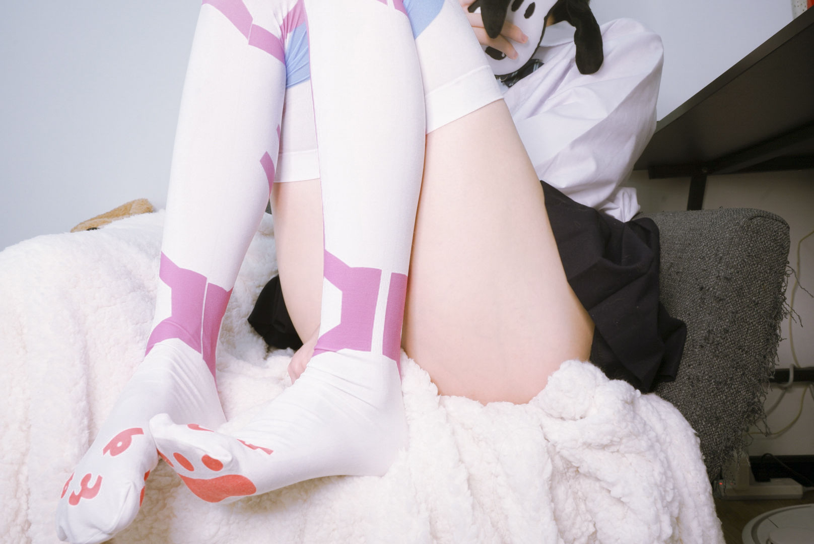 萌妹子眼酱大魔王w – D.VA [12P]