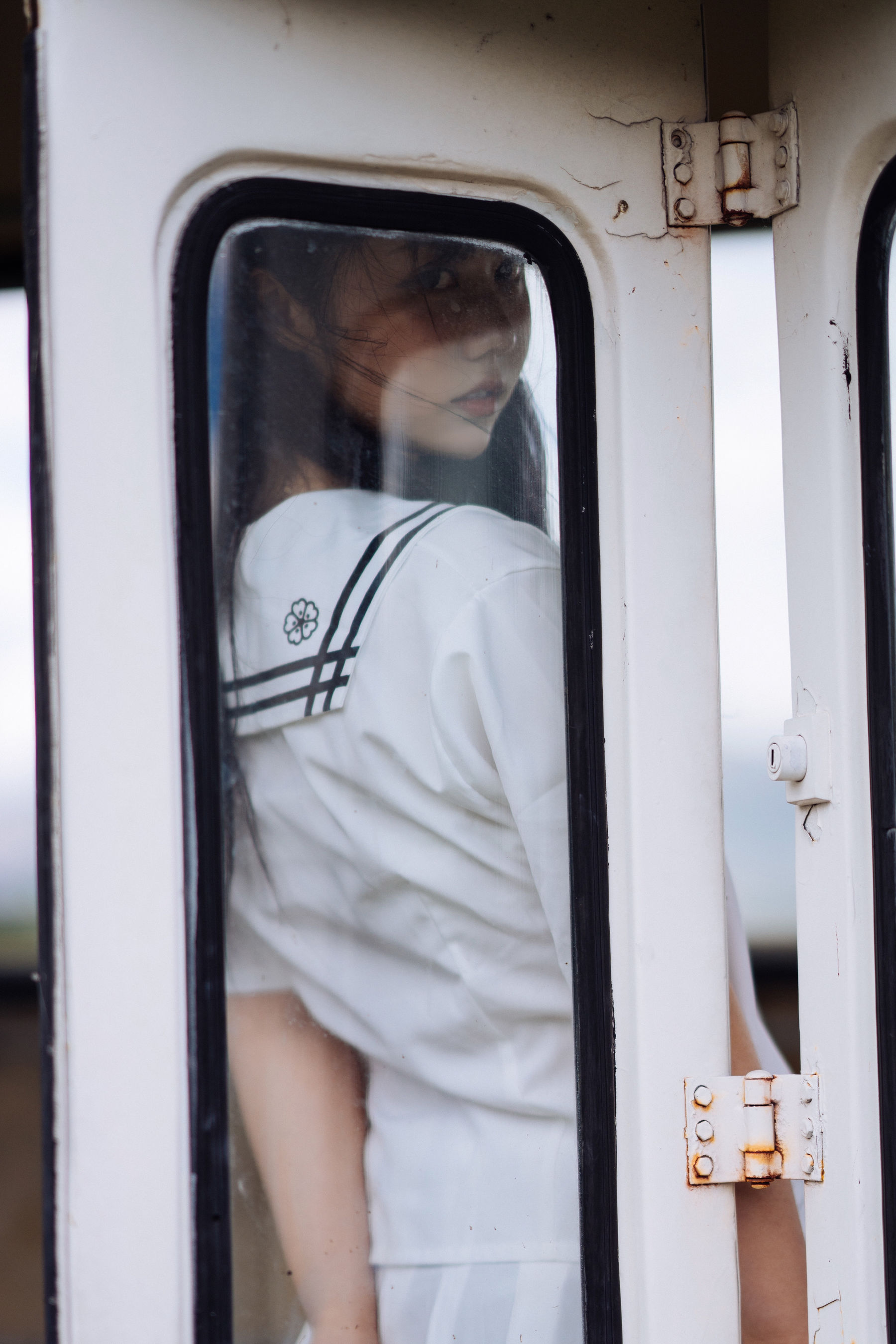 微博福利姬镜酱 – 静夏之JK少女 [33P]