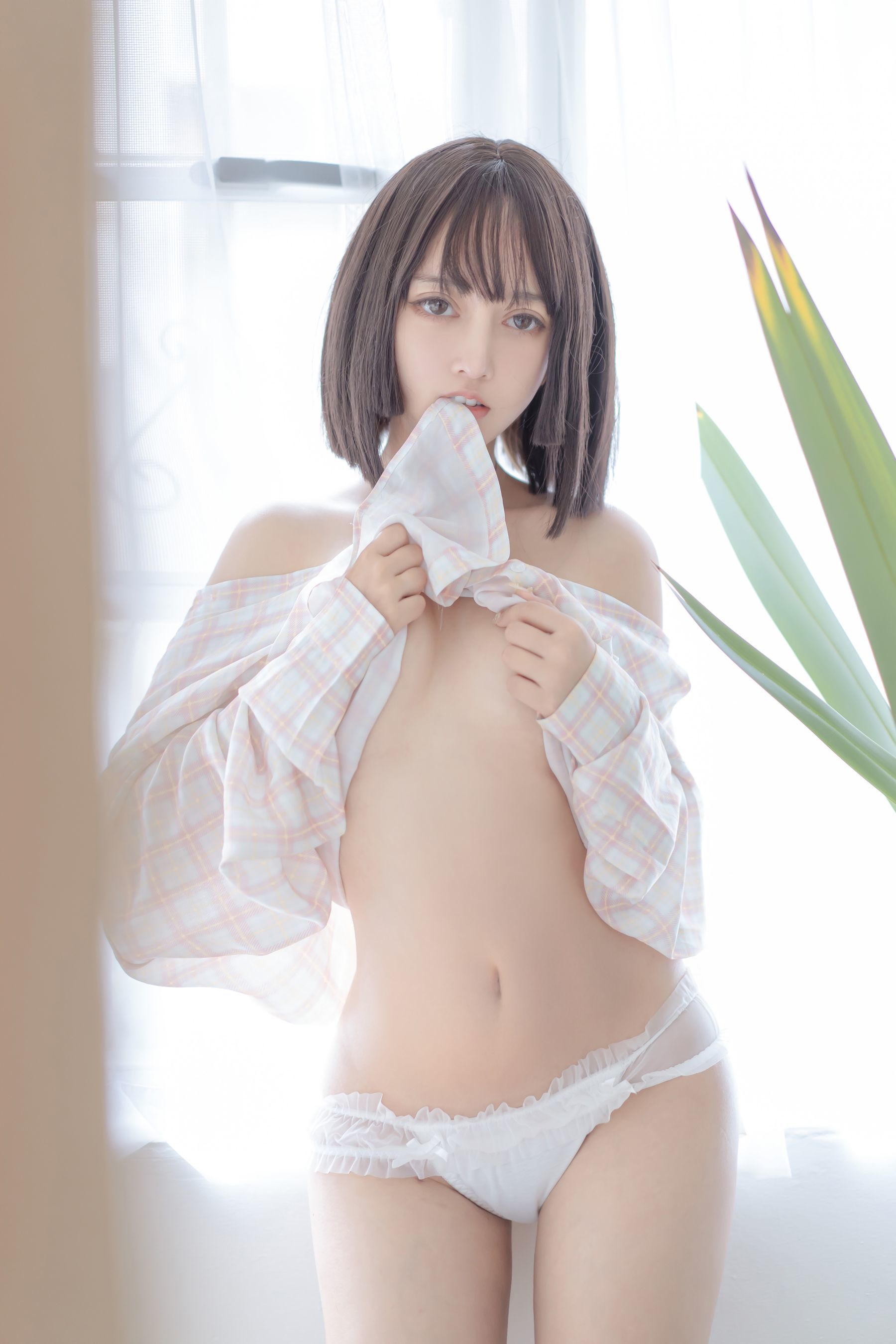斗鱼米线线sama写真 背带裤 [29P]